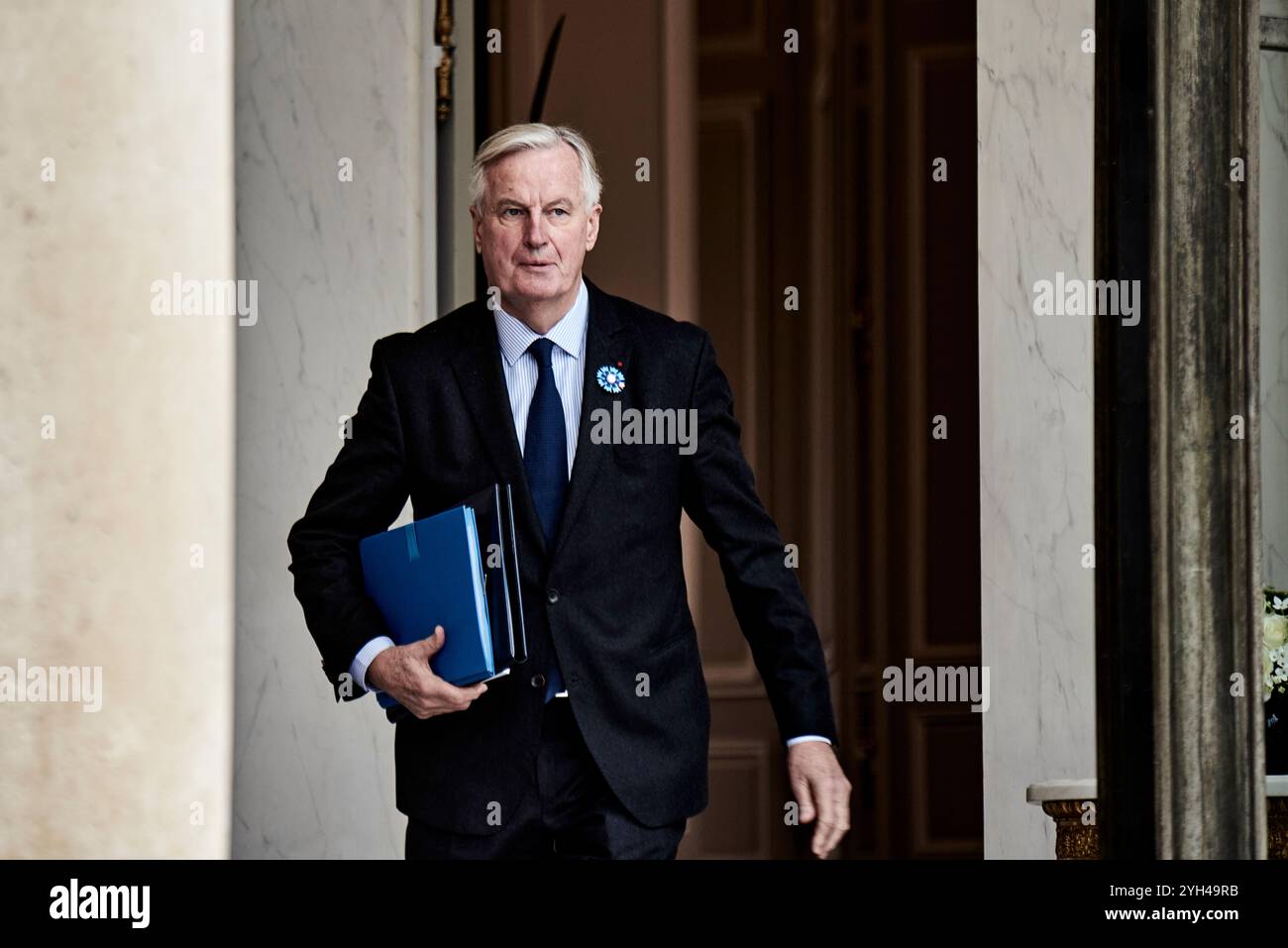 Parigi, Francia. 6 novembre 2024. Antonin Burat/le Pictorium - uscita dal Consiglio dei Ministri del 6 novembre 2024 all'Elysee Palace, seguita da un briefing del portavoce. - 06/11/2024 - Francia/Parigi - il primo ministro Michel Barnier lascia il Consiglio dei ministri del 6 novembre 2024 all'Elysee. Crediti: LE PICTORIUM/Alamy Live News Foto Stock