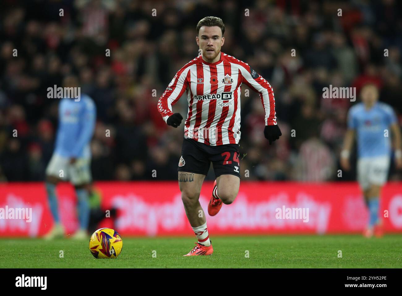 Stadio della luce, Sunderland, sabato 9 novembre 2024. Aaron Connolly di Sunderland durante la partita del Campionato Sky Bet tra Sunderland e Coventry City allo Stadium of Light di Sunderland, sabato 9 novembre 2024. (Foto: Michael driver | mi News) crediti: MI News & Sport /Alamy Live News Foto Stock