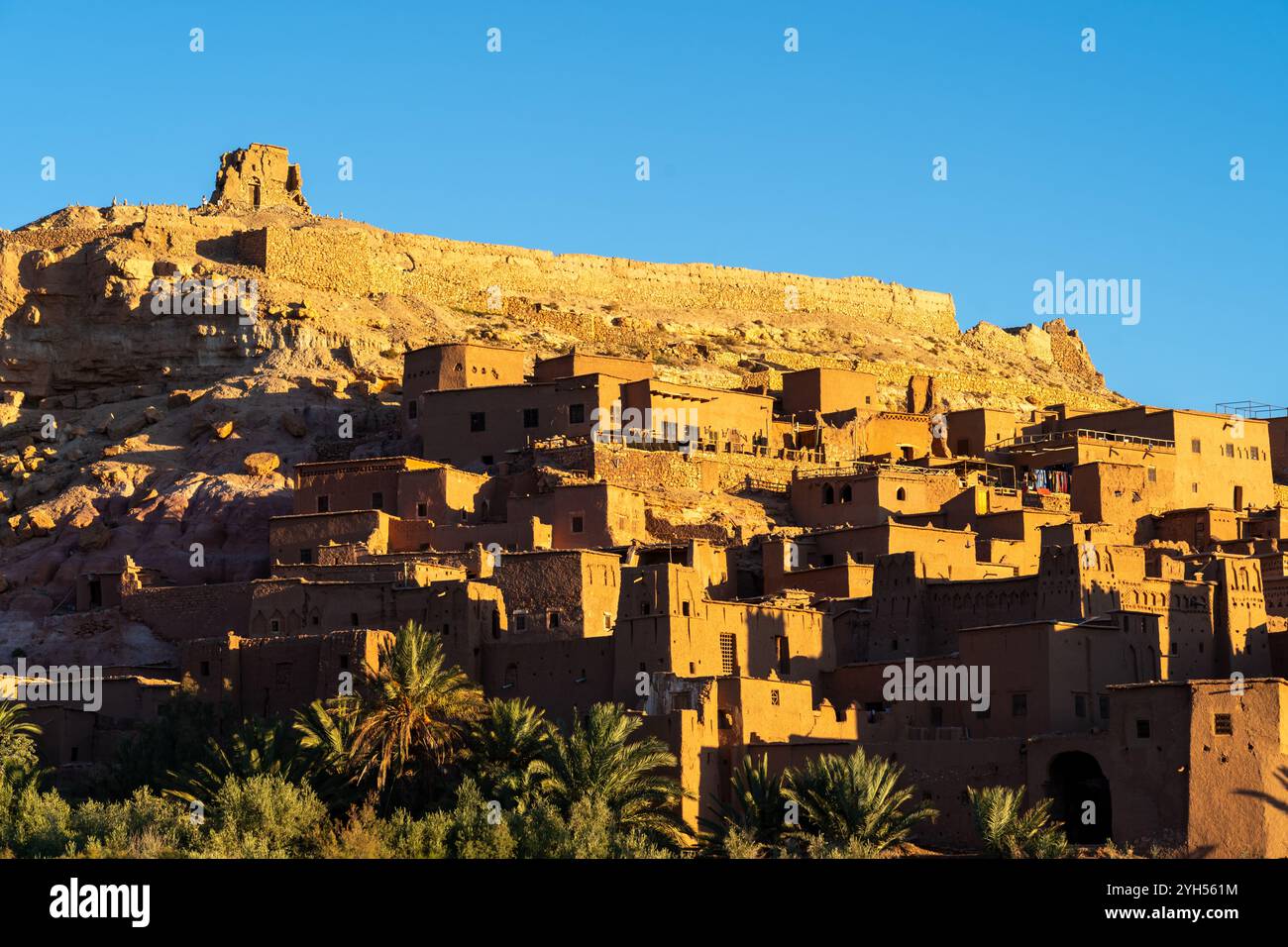 Vista di Ait Benhaddou nella provincia di Ouarzazate, Marocco al mattino. Foto Stock