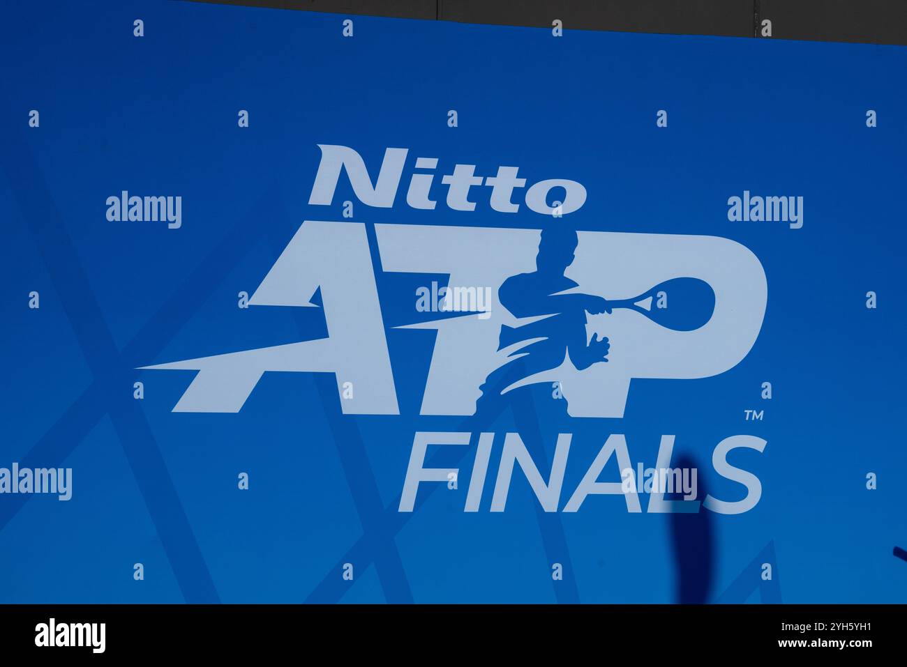 Nitto ATP Finals, al culmine della stagione tennistica, i migliori giocatori del mondo si sfidano in partite mozzafiato. sport ed emozioni forti per la vigilia Foto Stock