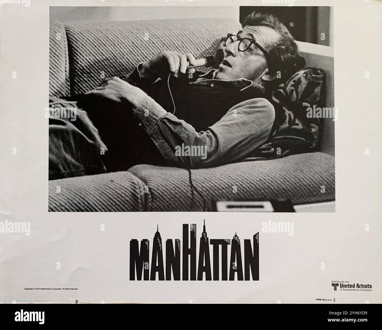 WOODY ALLEN a MANHATTAN 1979 regista WOODY ALLEN scrittori WOODY ALLEN e Marshall Brickman costume design Albert Wolsky Jack Rollins e Charles H. Joffe Productions / United Artists Foto Stock