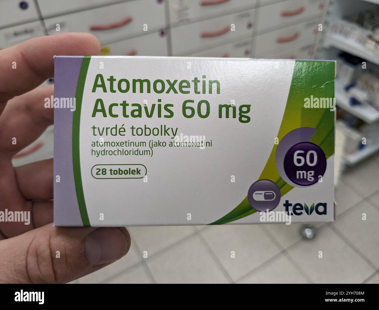 Atomoxetin Actavis scatola di farmaci con Atomoxetina sostanza attiva di Mylan, utilizzato per il trattamento dell'ADHD, disturbo da deficit di attenzione e iperattività, Foto Stock