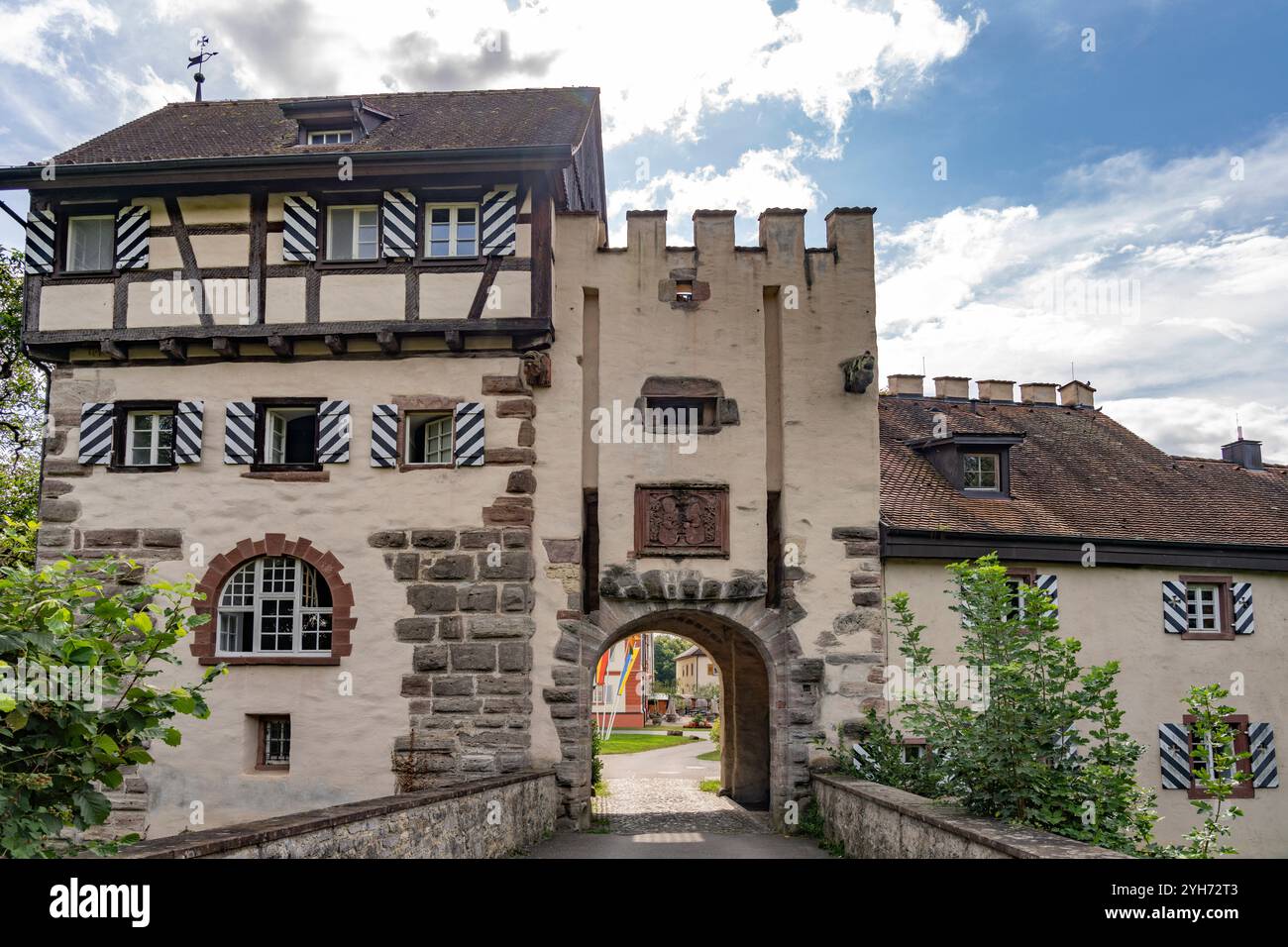 Schloss Beuggen Portal Schloss Beuggen, Rheinfelden, Baden-Württemberg, Deutschland Beuggen Castle Portal, Rheinfelden, Baden-Württemberg, Germania, UE Foto Stock