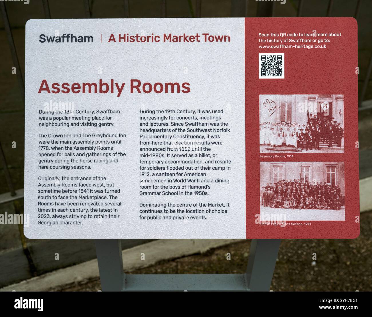 The Assembly Rooms at the Historic Market Town of Swaffham, North Norfolk, Inghilterra, Regno Unito - scheda informativa Foto Stock
