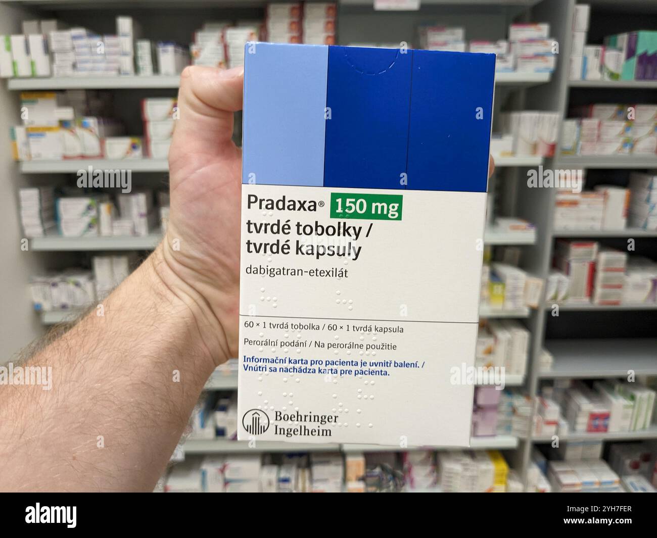 PRADAXA farmaco con dabigatran etexilato principio attivo di Boehringer Ingelheim, utilizzato per la prevenzione dell'ictus, fibrillazione atriale, coagulo di sangue Foto Stock