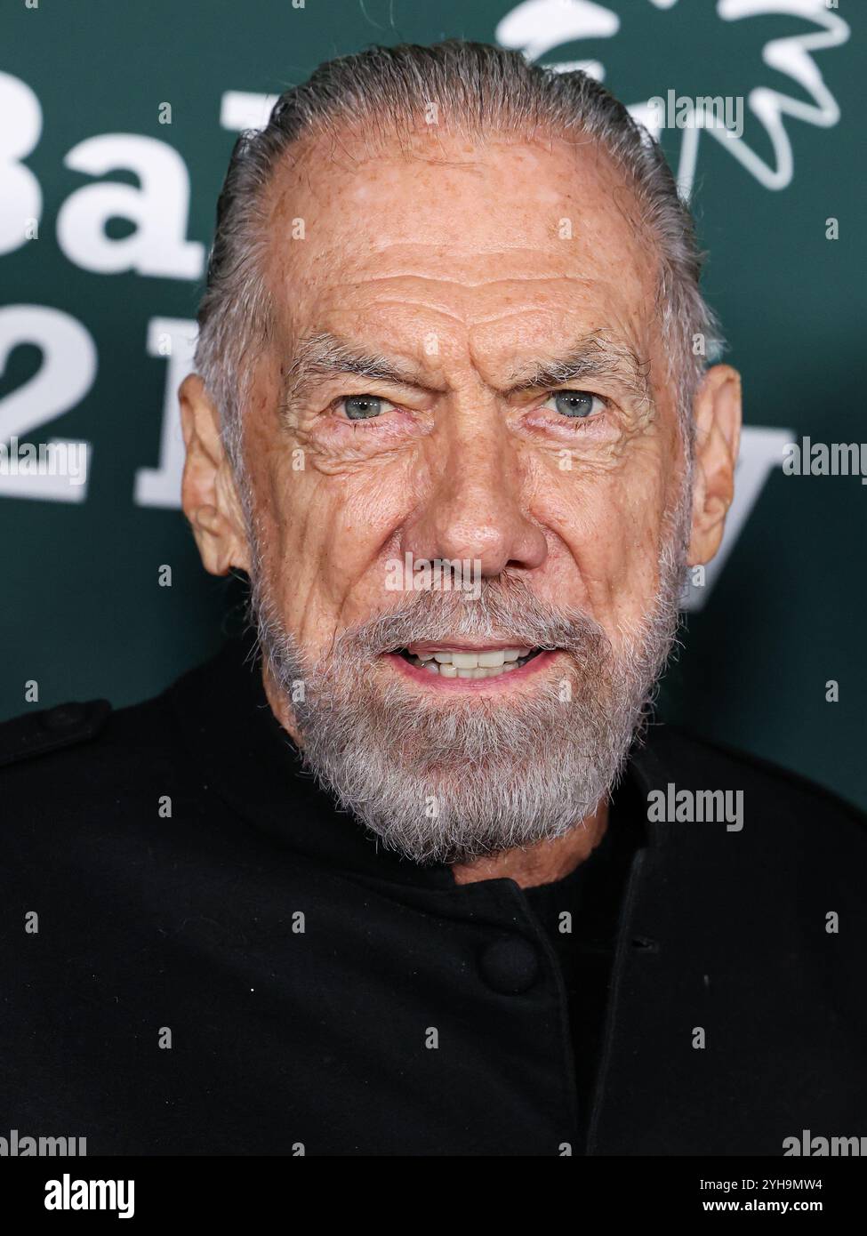 WEST HOLLYWOOD, LOS ANGELES, CALIFORNIA, USA - 09 NOVEMBRE: John Paul DeJoria arriva al Baby2Baby Gala 2024 presentato da Paul Mitchell al Pacific Design Center il 9 novembre 2024 a West Hollywood, Los Angeles, California, Stati Uniti. (Foto di Xavier Collin/Image Press Agency) Foto Stock