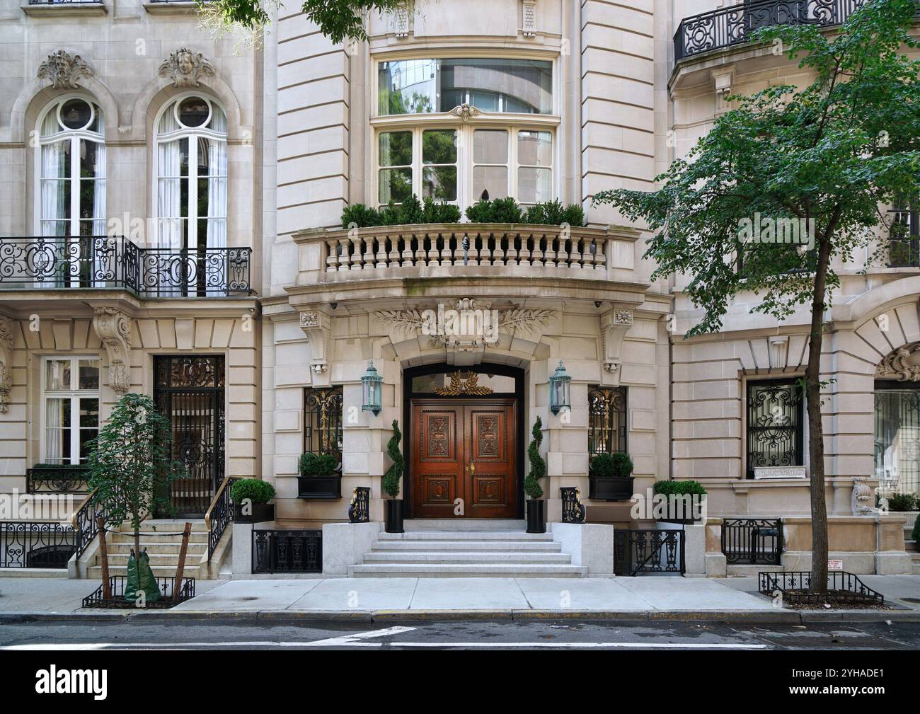 Eleganti vecchie case cittadine di New York in stile Beaux Arts francese Foto Stock