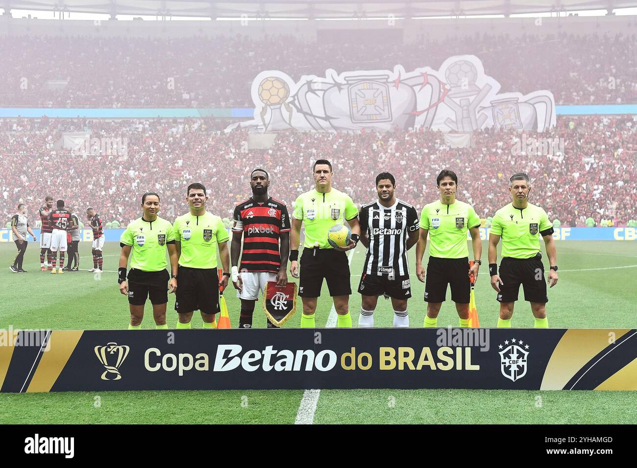 Rio de Janeiro, Brasile, 24 ottobre 2024. L'arbitro di calcio Rafael Klein, durante una partita di calcio tra Flamengo e Atlético-MG, per la Copa do Bras Foto Stock