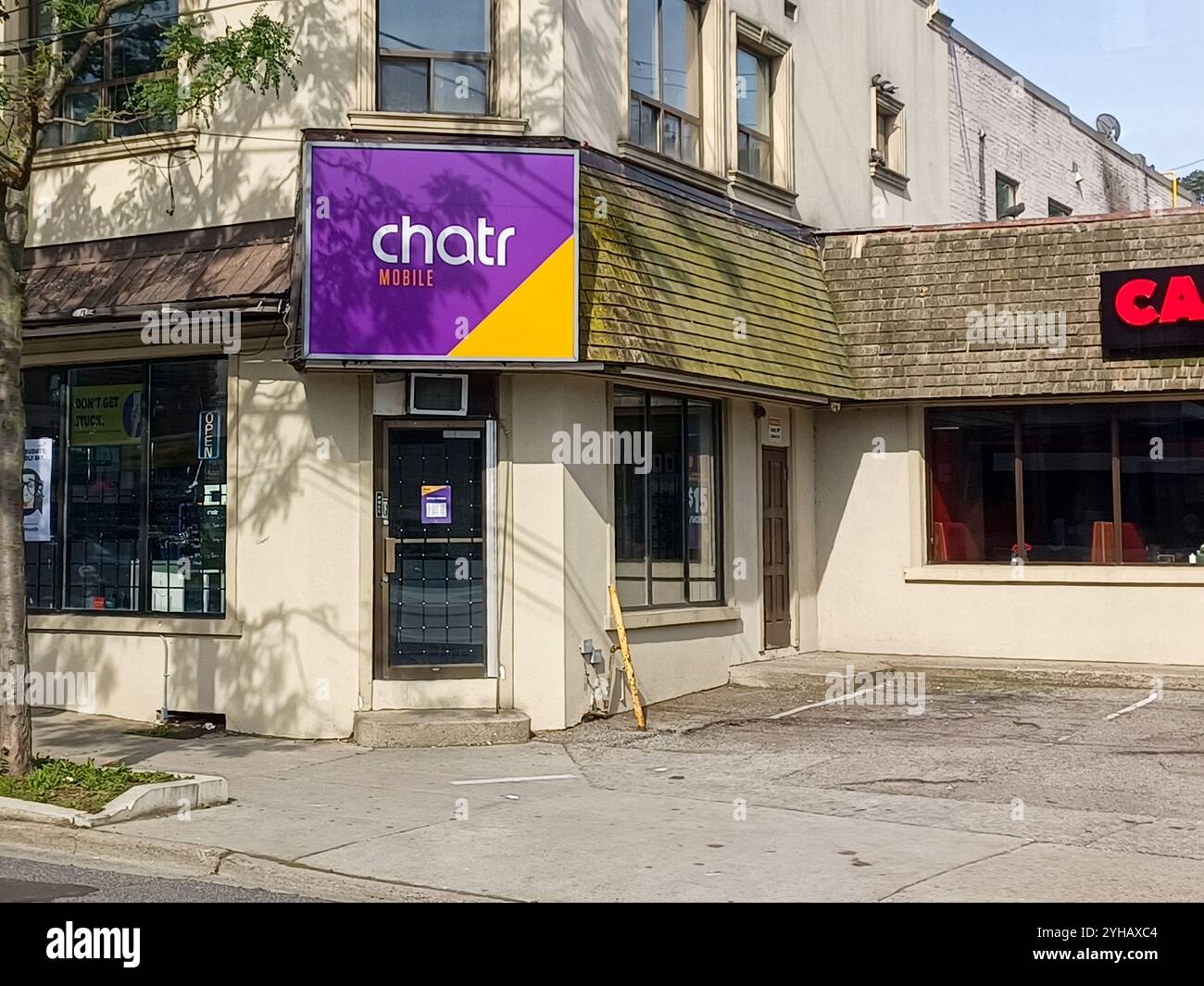 Toronto, ON, Canada – 17 aprile 2024: Visualizza su Chatr mobile sign in Toronto. Foto Stock