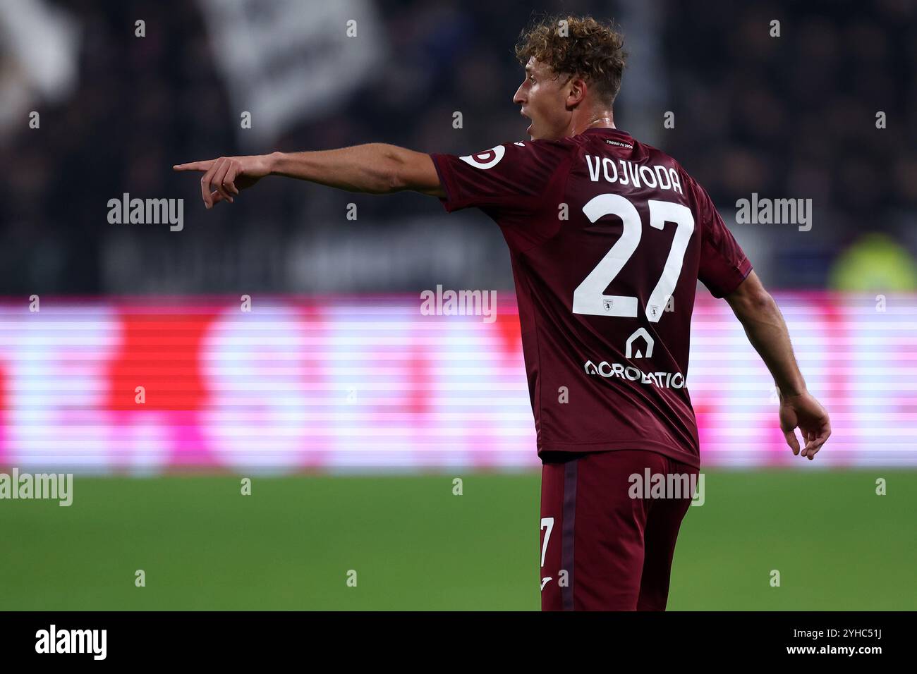Mergim Vojvoda del Torino FC gesti durante la partita di calcio di serie A tra Juventus FC e Torino FC allo stadio Allianz il 9 novembre 2024 a Torino. Foto Stock