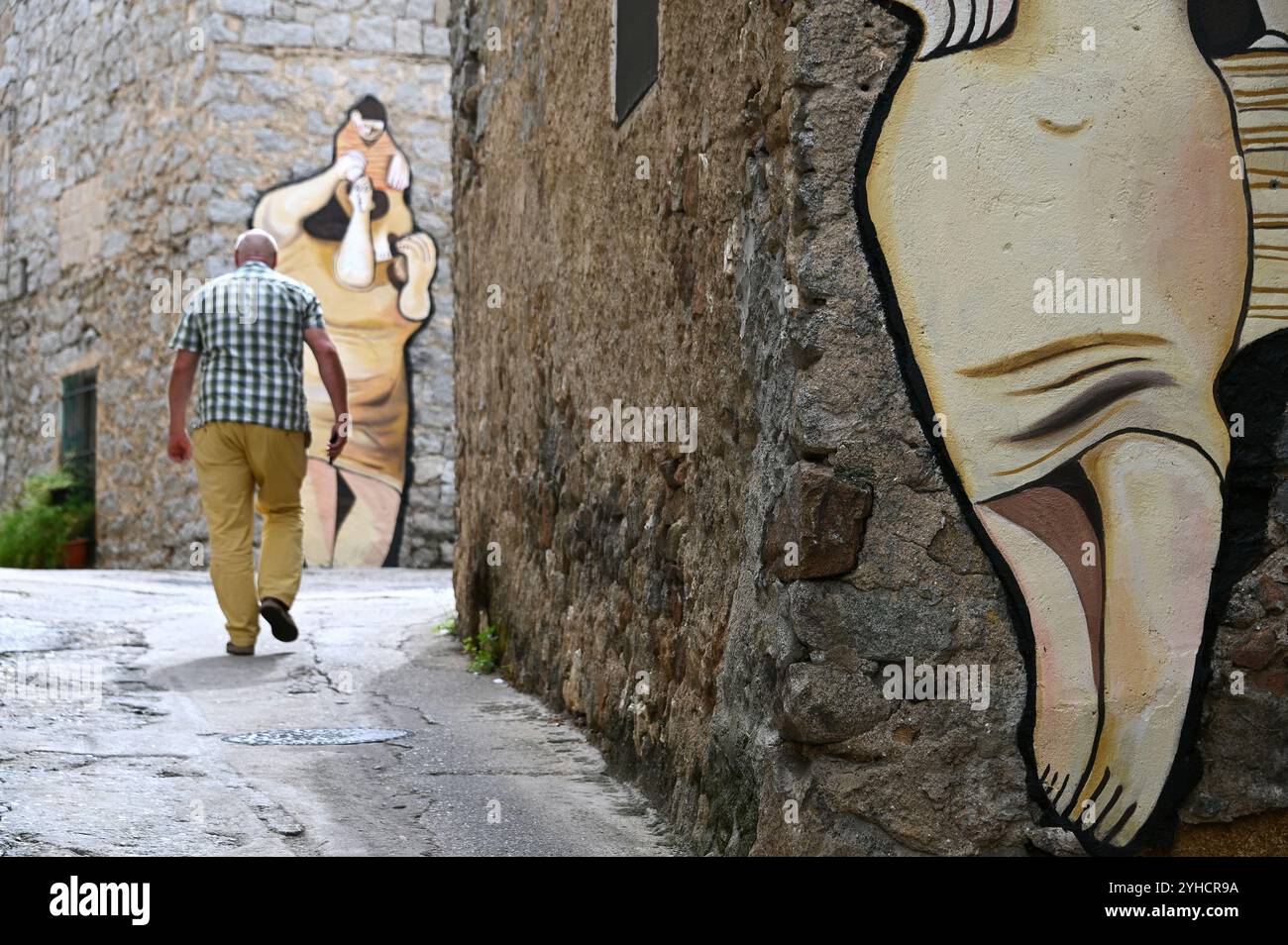 Pittura murale a Orgosolo, Sardegna, Italia Foto Stock