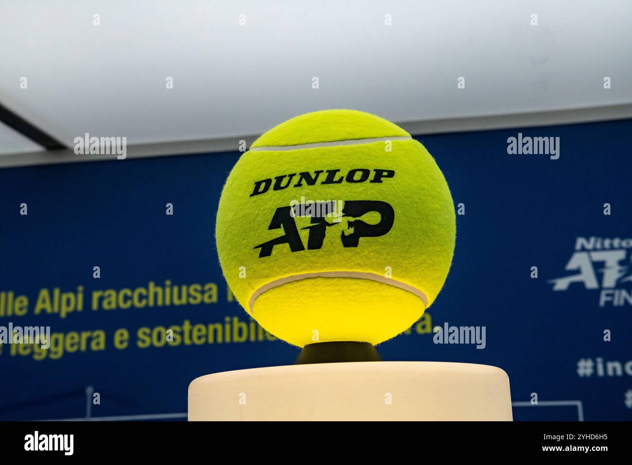 Nitto ATP Finals, pallone da tennis di Dunlop, con cui i migliori 8 giocatori del mondo competono in partite mozzafiato. tv tennis in diretta, sport, notizie, eventi, Foto Stock