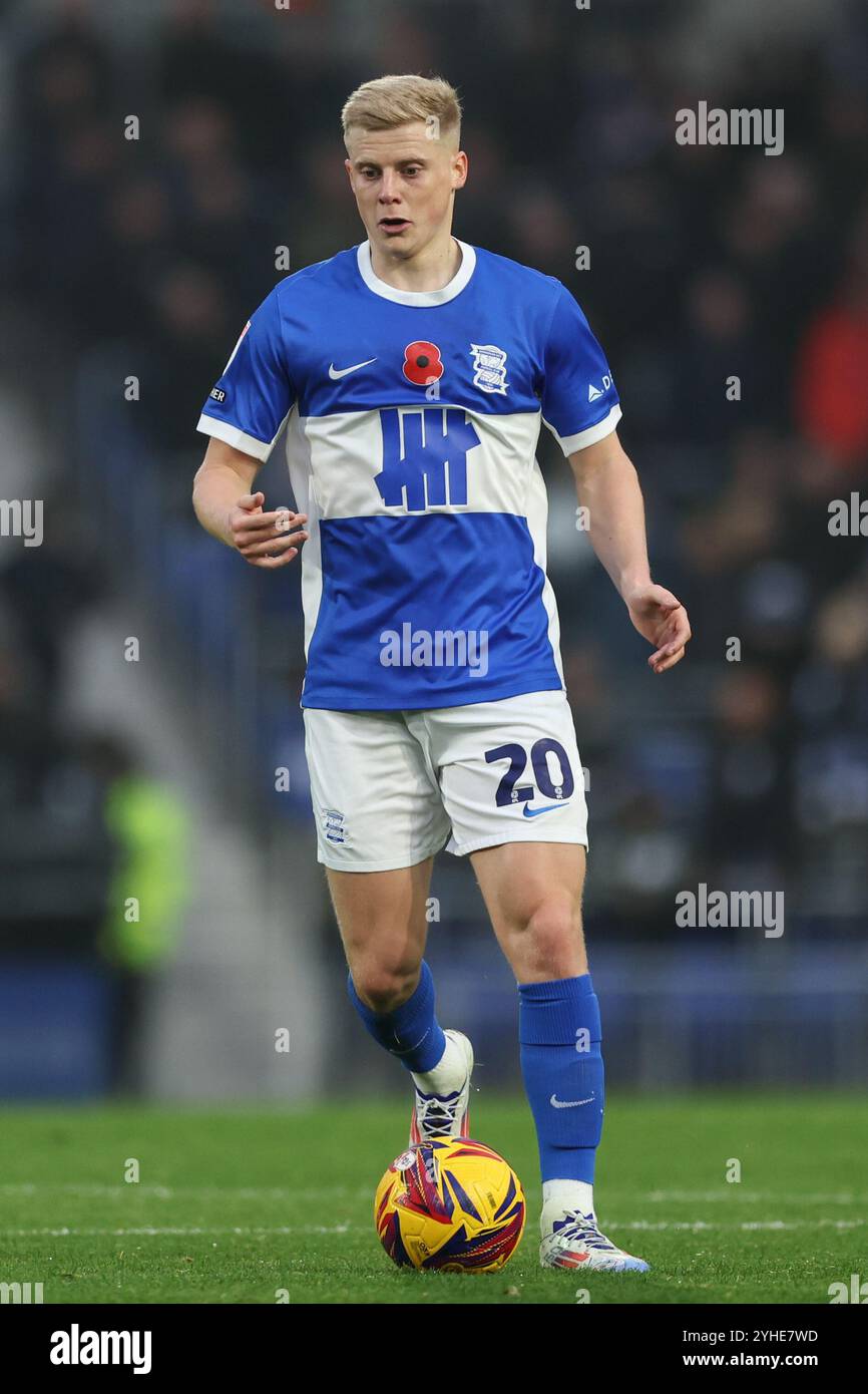 Alex Cochrane di Birmingham City durante la partita della Sky Bet League One al St. Andrew's @ Knighthead Park, Birmingham. Data foto: Sabato 9 novembre 2024. Foto Stock