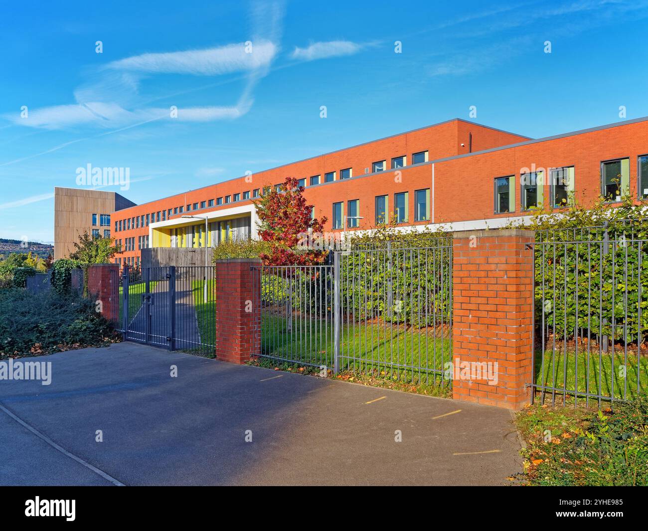 Regno Unito, South Yorkshire, Oasis Academy Don Valley. Foto Stock
