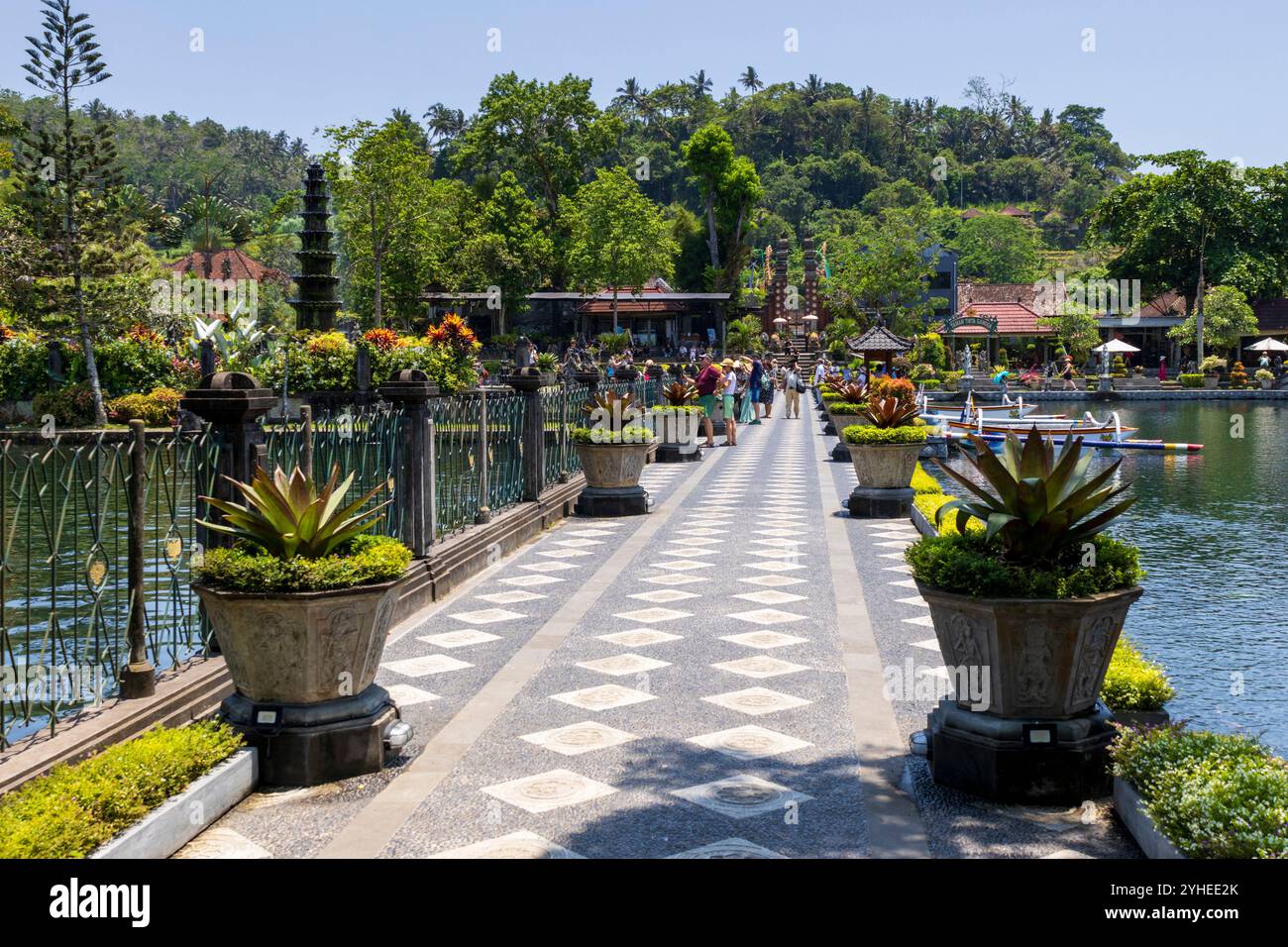 Taman Tirta Gangga Water Palace, Bali, Indonesia, Sud-est asiatico, Asia Foto Stock