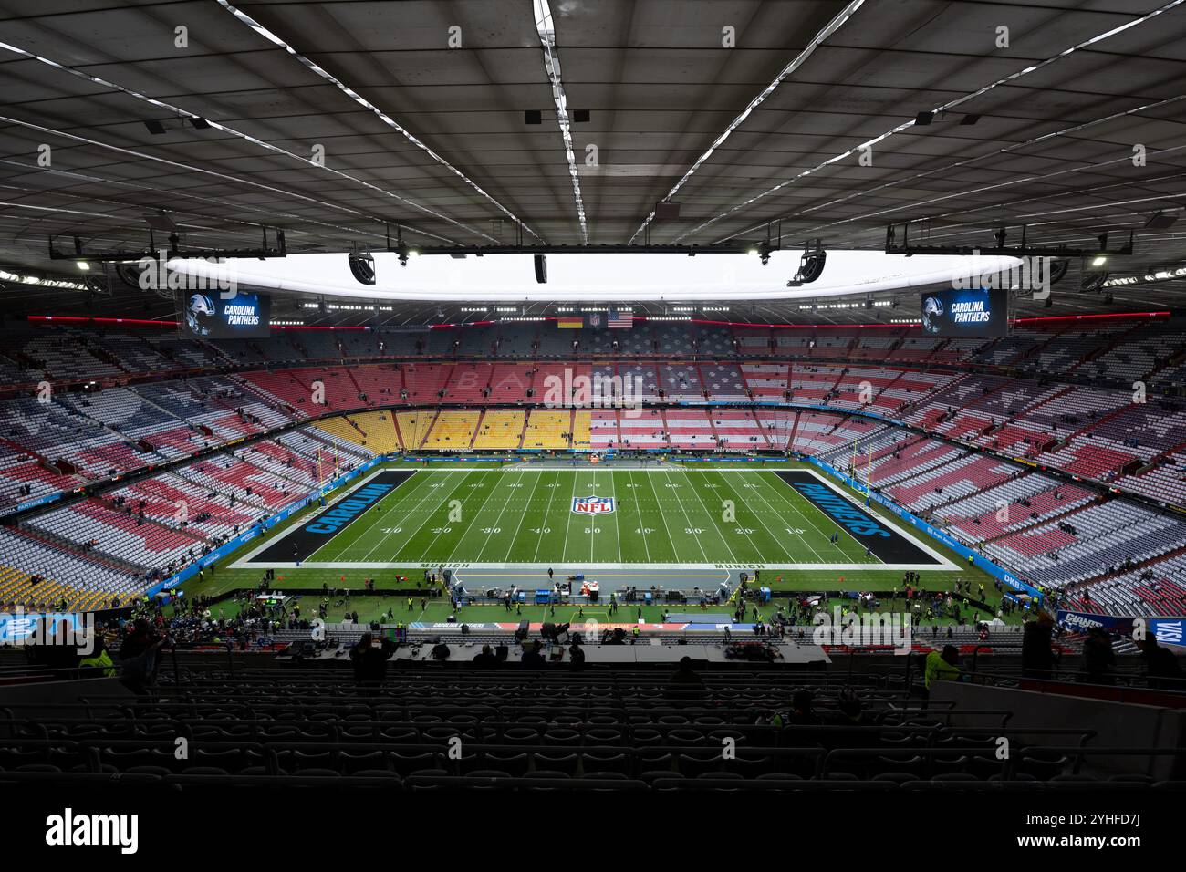 Monaco, Germania. 10 novembre 2024. American Football, NFL, Carolina Panthers - New York Giants, Matchday 10, Main Round all'Allianz Arena: L'Allianz Arena prima della partita. Crediti: Sven Hoppe/dpa/Alamy Live News Foto Stock