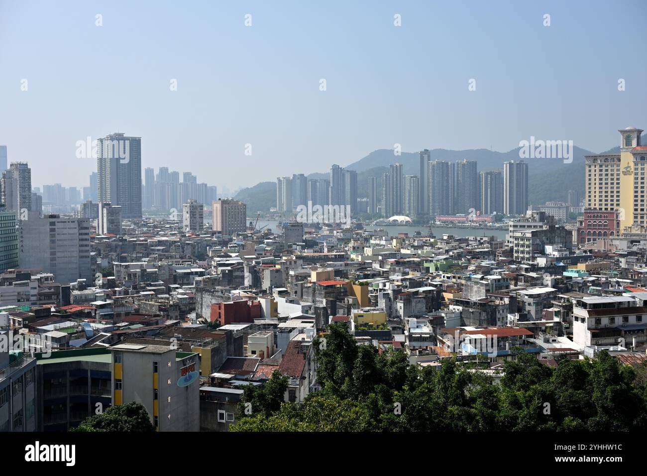 Paesaggio urbano di Macao visto da Fortaleza do Monte (Monte Fort) Foto Stock