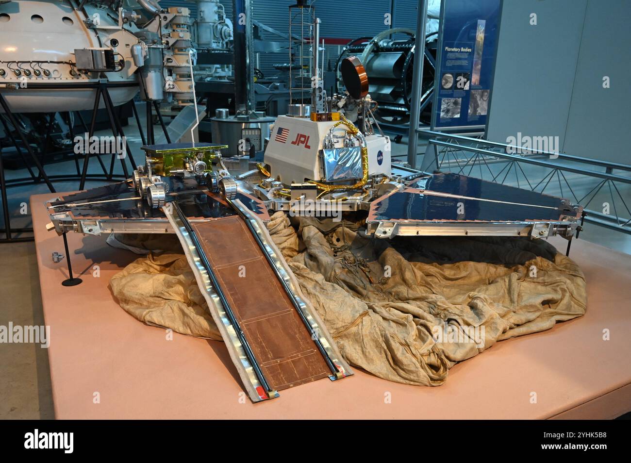 Mars Pathfinder Lander e Sojourner Rover. Foto Stock