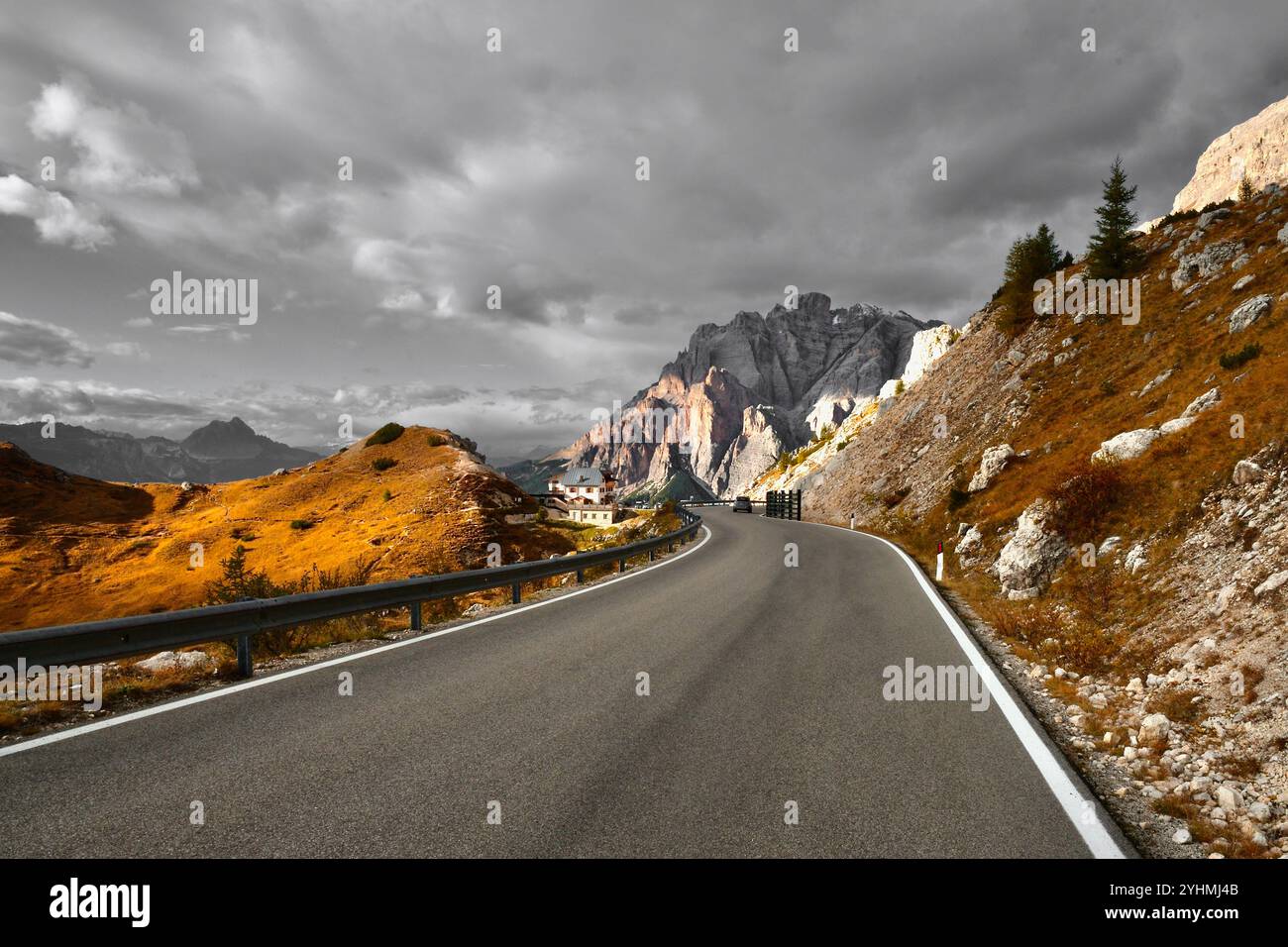 Dal passo Falzarego a Corvara Foto Stock