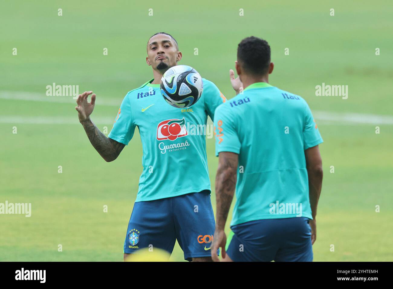 Belem, Brasile. 12 novembre 2024. PA - BELEM - 12/11/2024 - SQUADRA NAZIONALE BRASILIANA, ALLENAMENTO - Raphinha, giocatore della Nazionale brasiliana durante gli allenamenti allo stadio Mangueirao. Foto: Fernando Torres/AGIF (foto di Fernando Torres/AGIF/Sipa USA) credito: SIPA USA/Alamy Live News Foto Stock