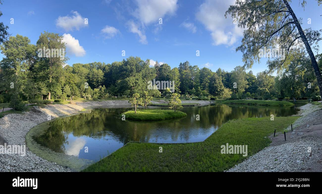Kadriorg, parco giapponese - Immagine stock catturata con smartphone