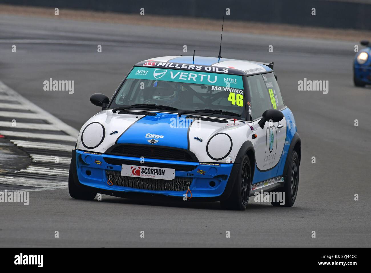 Paul Manning, Mannpower Motorsport, MINI Cooper, Vertu MINI Challenge Trophy 2024, gare di 20 minuti, gare monomarca, auto basate sulla R50 mi Foto Stock