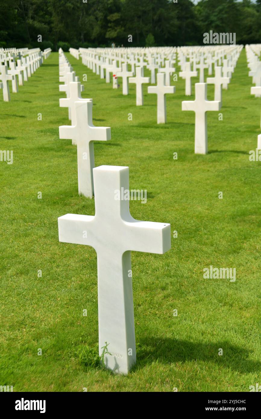In Normandia, c'è il cimitero americano, britannico e tedesco per celebrare la memoria dei soldati morti nell'operazione Overlord D-Day durante il mondo Foto Stock