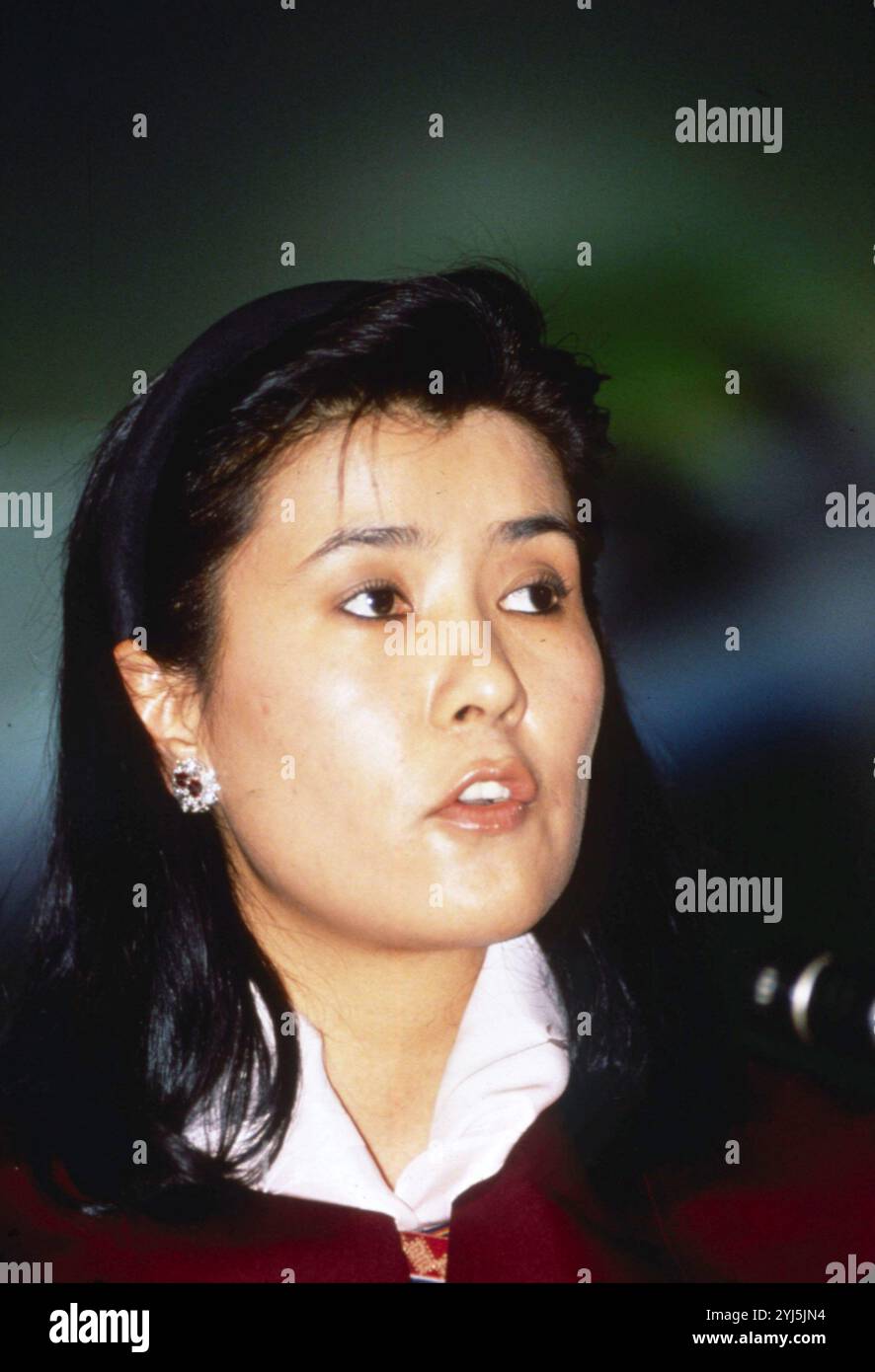 26 febbraio 1992 Ginevra Archivio storico Olycom/Lapresse Sonam Choden Wangchuck (Zurigo, 26 luglio 1953) è una principessa bhutanese. Nella foto: Sonam Choden Wangchuck figlia di Re Jigme Dorji Wangchuck a Ginevra foto: Sonam Choden Wangchuck figlia del re Jigme Dorji Wangchuck a Ginevra crediti: LaPresse/Alamy Live News Foto Stock