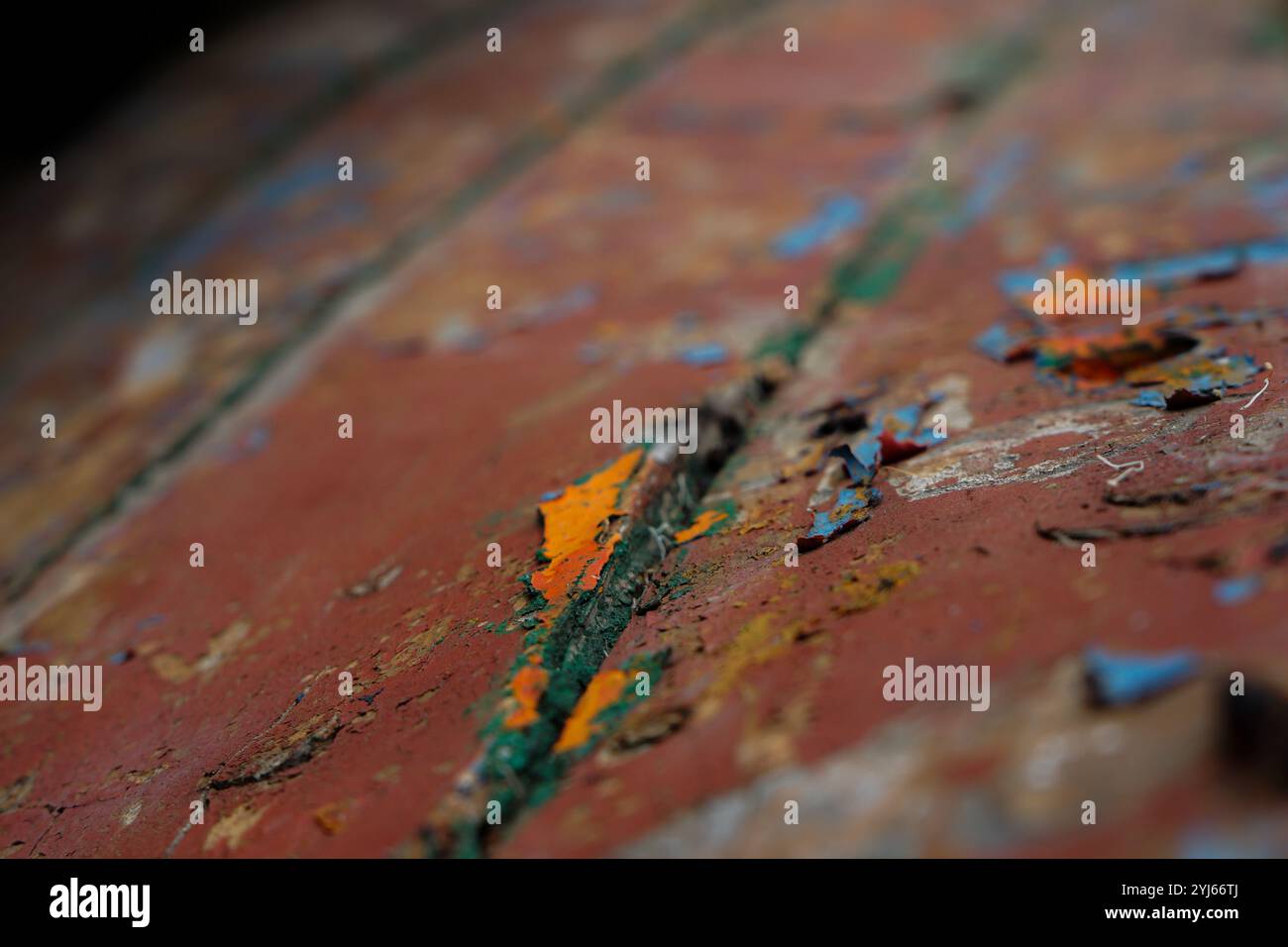 madera pintura descascarada Foto Stock