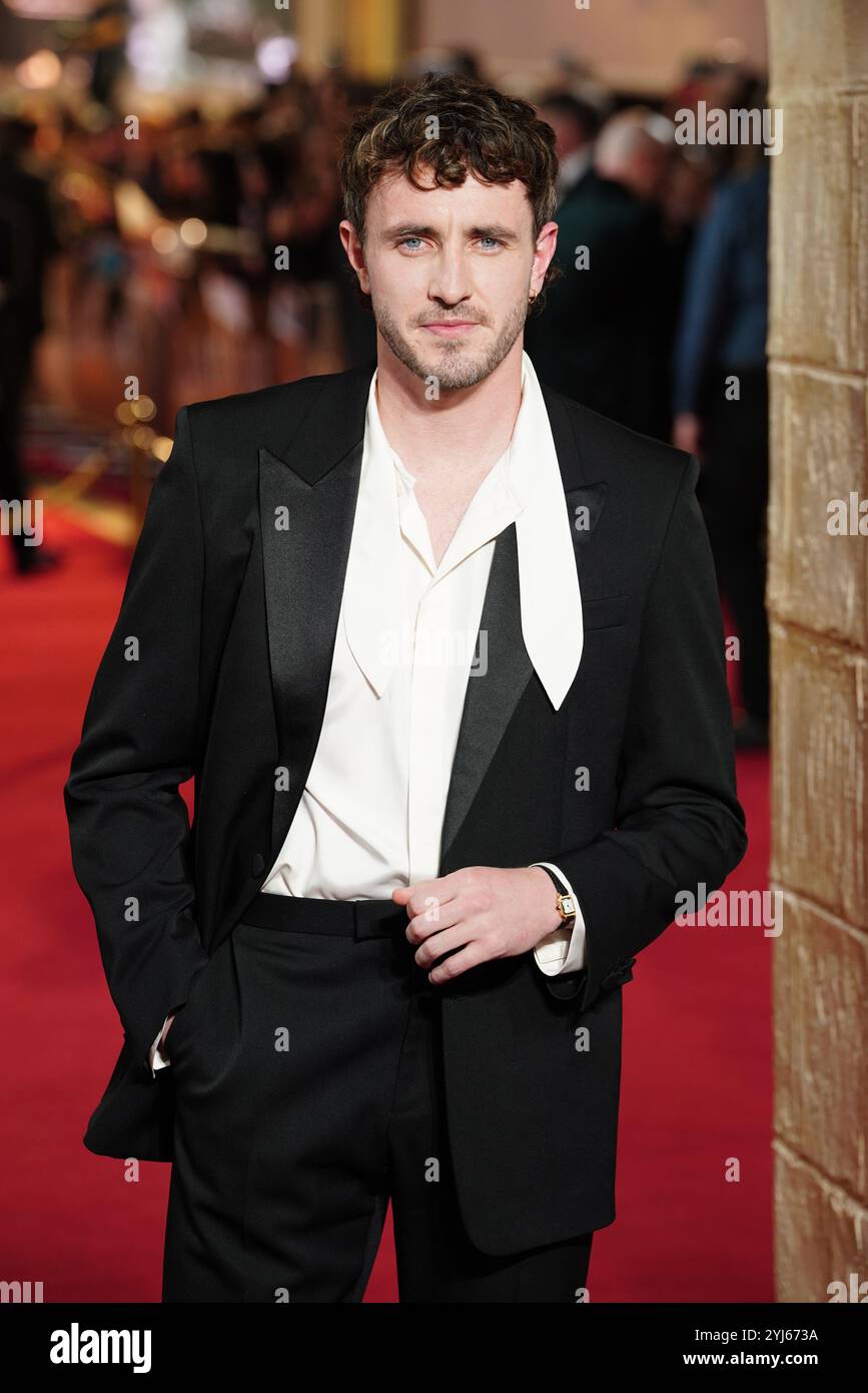 Paul Mescal partecipa alla Royal Film Performance e alla première mondiale di Gladiator II, in aiuto di The Film and TV Charity che quest'anno festeggia il suo 100° anniversario, presso Odeon Luxe Leicester Square, nel centro di Londra. Data foto: Mercoledì 13 novembre 2024. Foto Stock