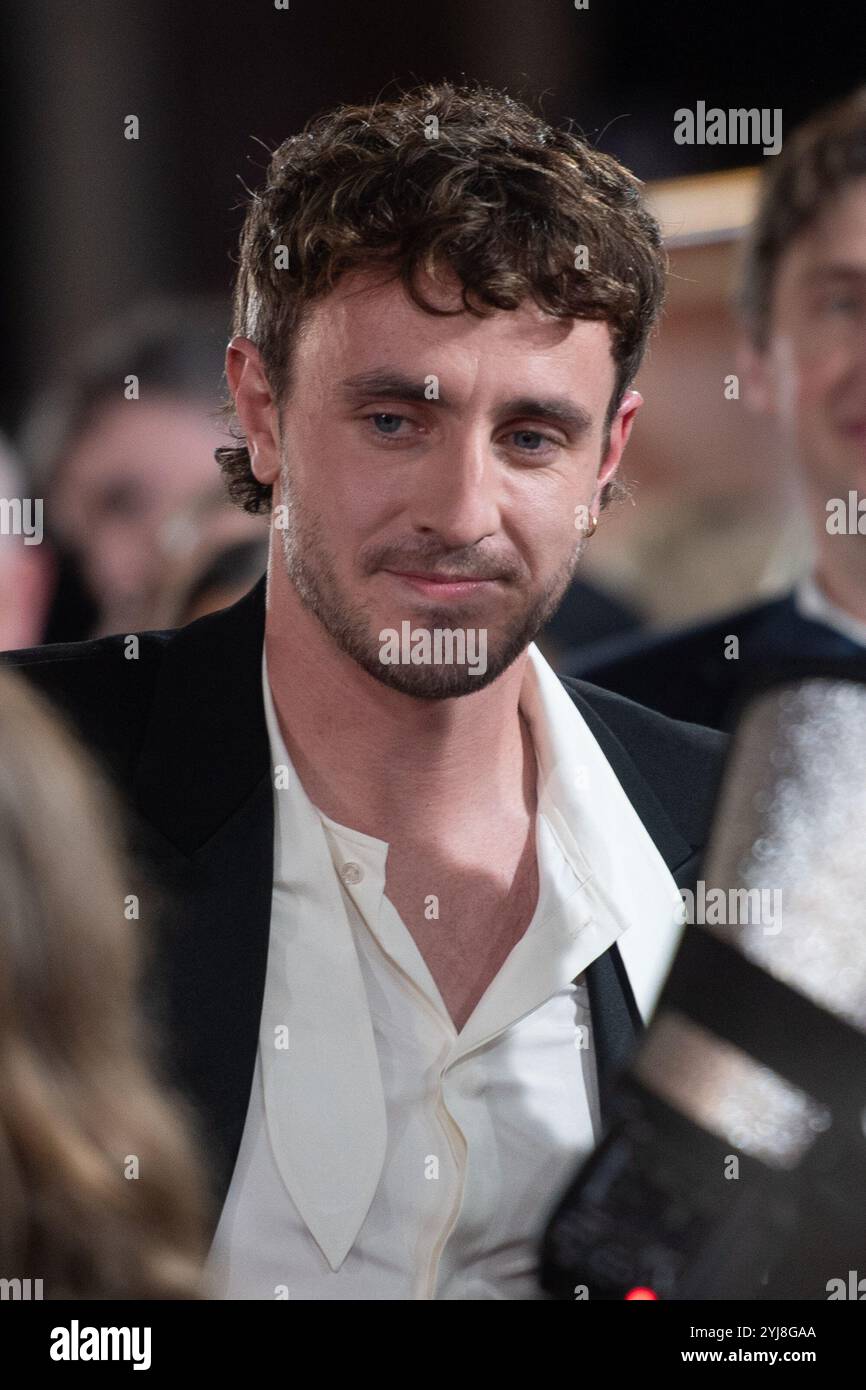 Londra, Regno Unito. 13 novembre 2024. Nella foto: Paul Mescal partecipa alla performance del film reale "Gladiator II" e alla Global Premiere all'Odeon Luxe, Leicester Square. Credito: Justin ng/Alamy Live News Foto Stock