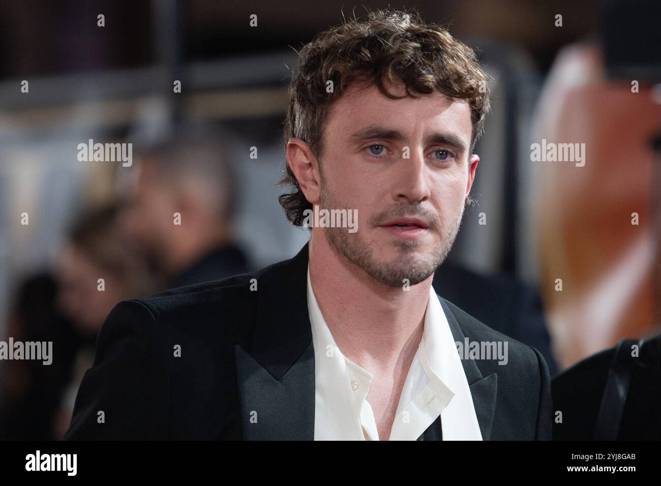 Londra, Regno Unito. 13 novembre 2024. Nella foto: Paul Mescal partecipa alla performance del film reale "Gladiator II" e alla Global Premiere all'Odeon Luxe, Leicester Square. Credito: Justin ng/Alamy Live News Foto Stock