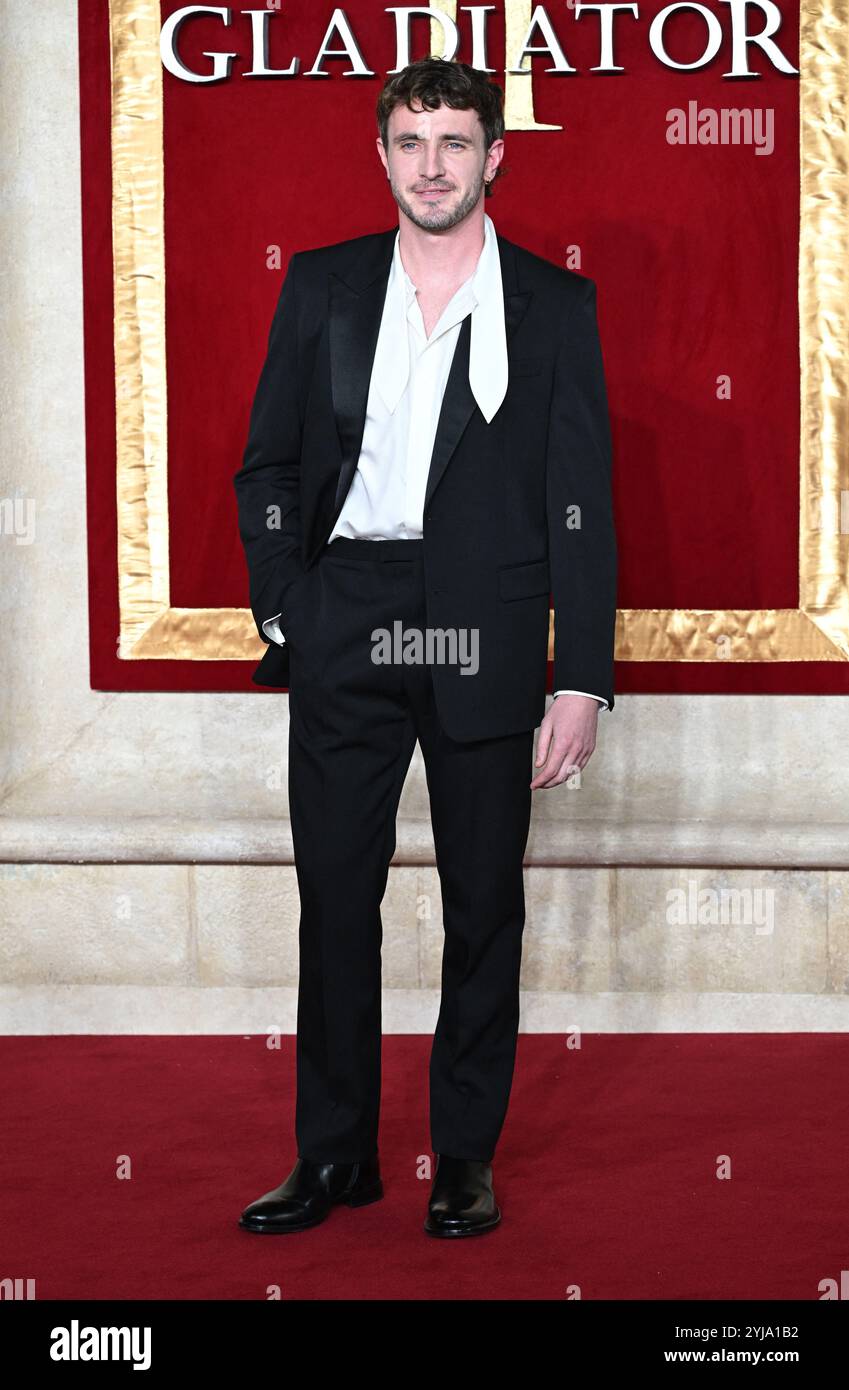 Londra, Regno Unito. 13 novembre 2024. Paul Mescal alla prima mondiale di Gladiator II, Leicester Square il 13 novembre 2024 a Londra, Regno Unito. Foto di Stuart Hardy/ABACAPRESS. COM credito: Abaca Press/Alamy Live News Foto Stock