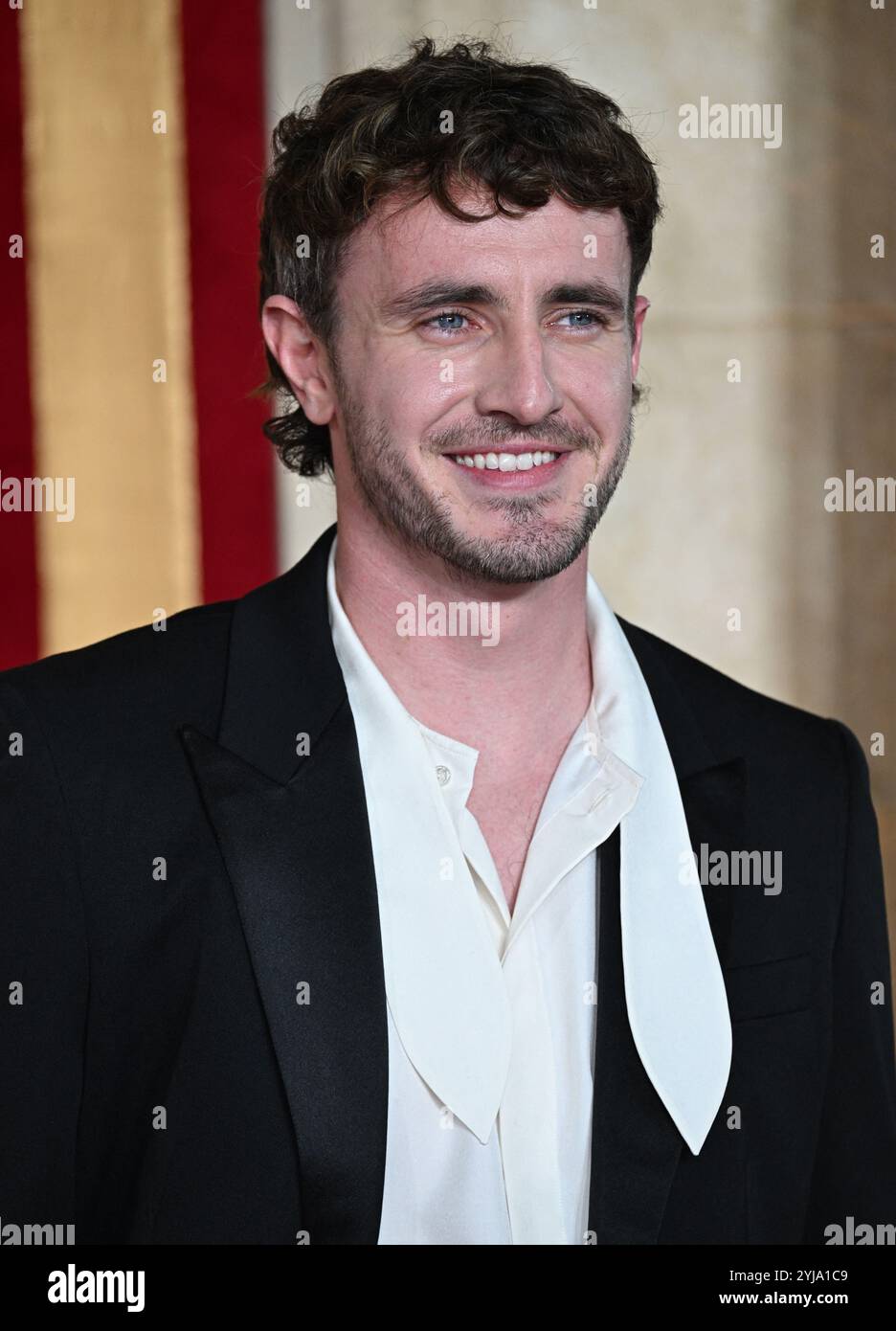 Londra, Regno Unito. 13 novembre 2024. Paul Mescal alla prima mondiale di Gladiator II, Leicester Square il 13 novembre 2024 a Londra, Regno Unito. Foto di Stuart Hardy/ABACAPRESS. COM credito: Abaca Press/Alamy Live News Foto Stock