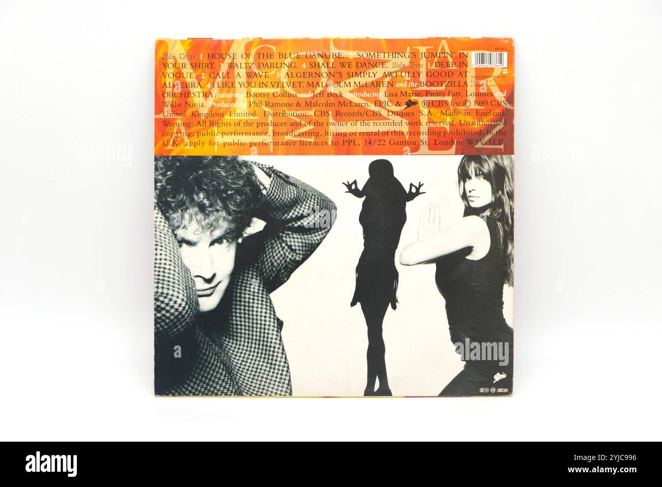Copertina dell'album vintage con malcolm mclaren e le immagini monocromatiche dell'orchestra bootzilla "Waltz Darling" Foto Stock