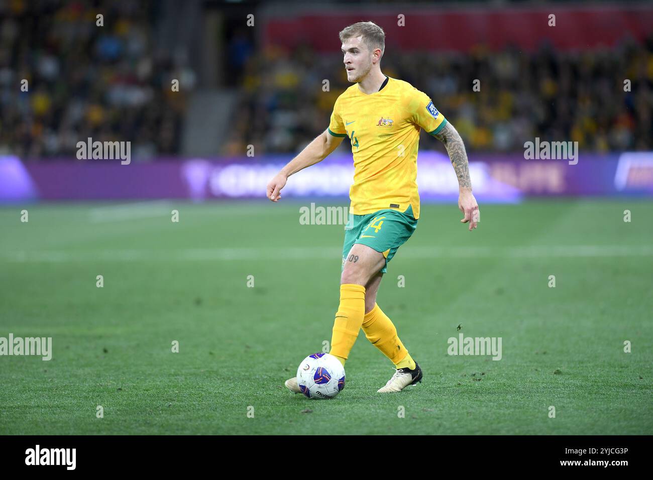 MELBOURNE, AUSTRALIA. 14 novembre 2024. Nella foto: Riley McGree dell'Australia durante il gruppo C Australia vs Arabia Saudita AFC World Cup Qualifiers 3 ° round dal Rectangular Stadium di Melbourne all'AAMI Park il 14 novembre 2024. Crediti: Karl Phillipson/Alamy Live News Foto Stock