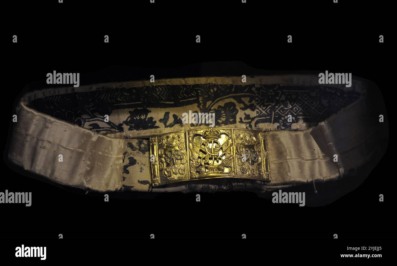 Impero russo. Esercito russo di Novotróitskiy. Cintura di un ufficiale del reggimento corazzieri. Russia, 1763-1778. Museo della guerra lettone. Riga. Lettonia. Foto Stock