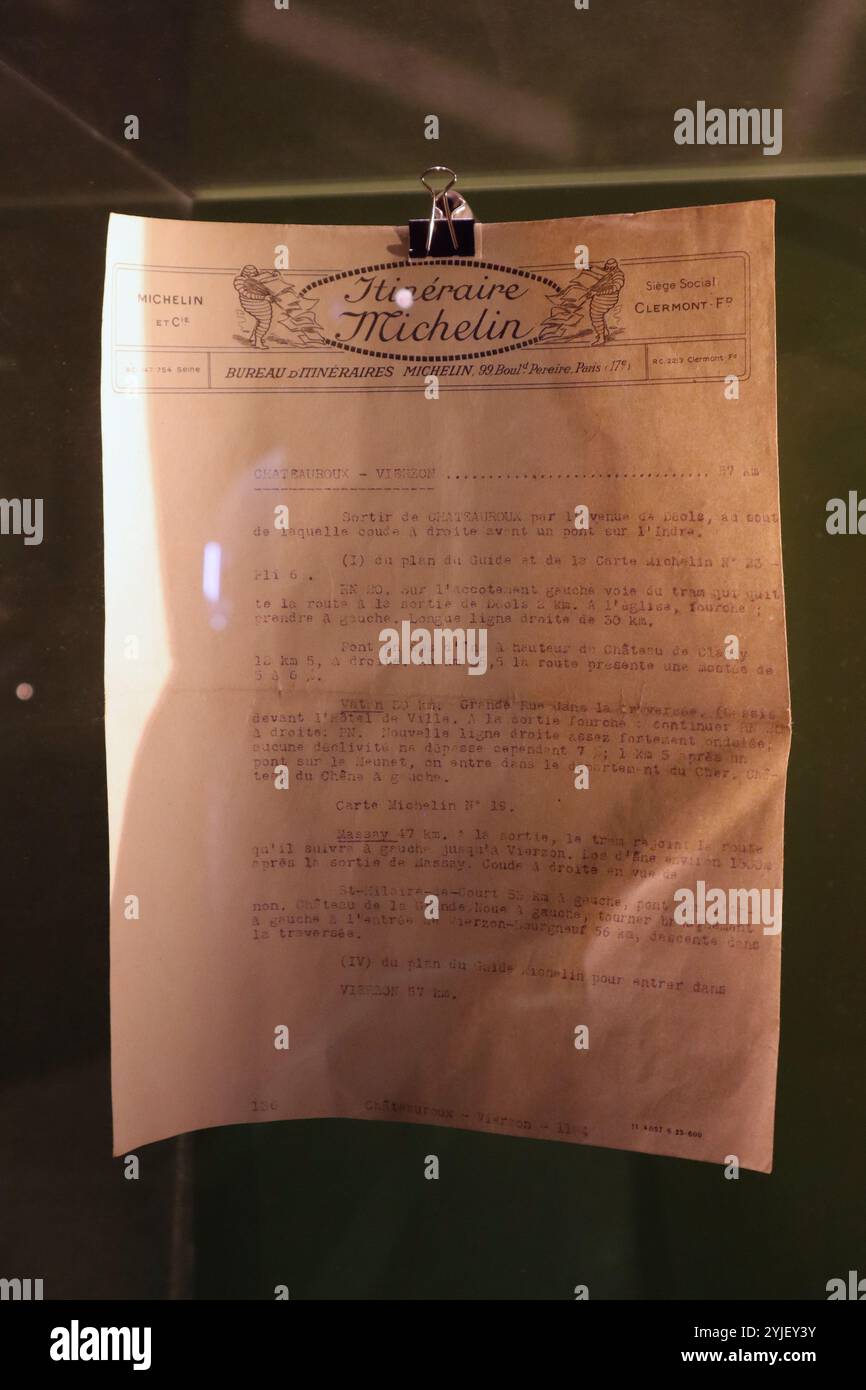 Mappe stradali d'epoca e guide della Michelin, un famoso produttore di pneumatici francesi Foto Stock