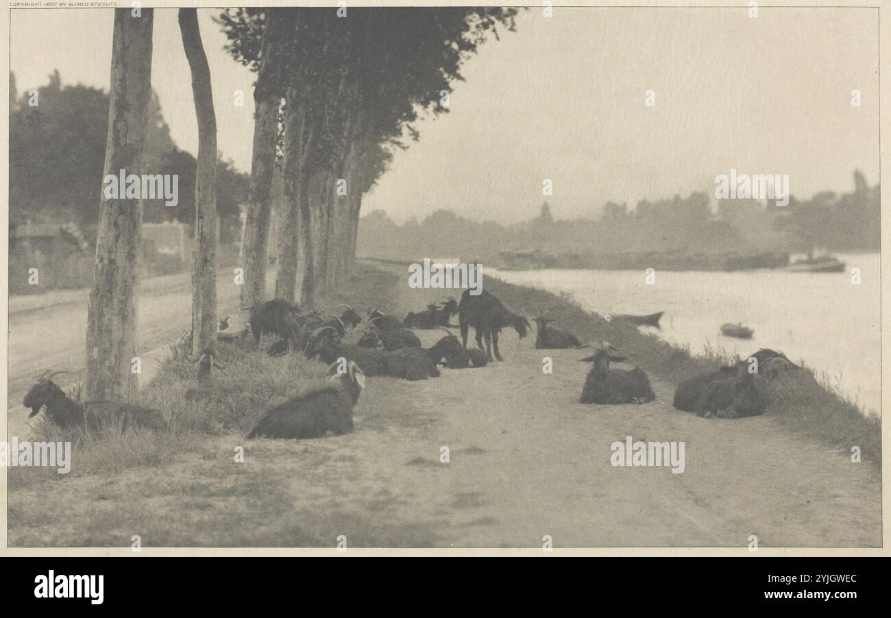Sulla Senna, vicino a Parigi. Alfred Stieglitz; americano, 1864-1946. Data: 1894. Dimensioni: 16,9 x 27,3 cm (immagine); 28 x 40,5 cm (carta); 35,2 x 45,7 cm (montaggio). Fotoincisione. Origine: Stati Uniti. Museo: Chicago Art Institute, FLORENCIA, USA. Foto Stock