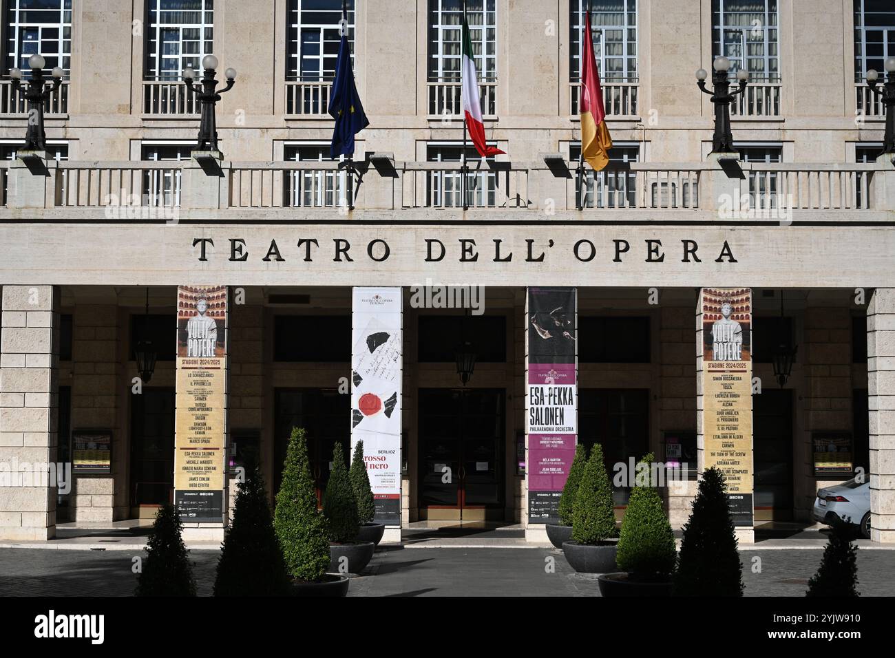 Roma, Italia - 3 novembre 2024: Teatro dell'Opera di Roma. Foto Stock