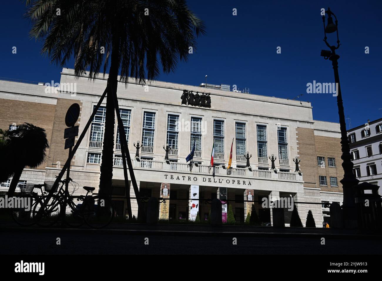 Roma, Italia - 3 novembre 2024: Teatro dell'Opera di Roma. Foto Stock