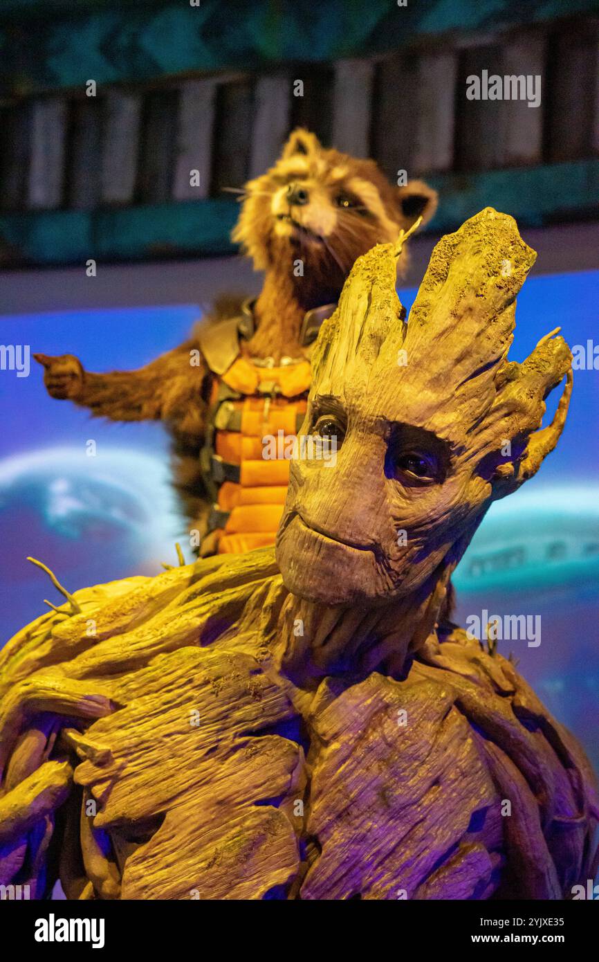 supereroe, il piccolo groot, rappresentato in cera nell'immagine frontale. Foto Stock