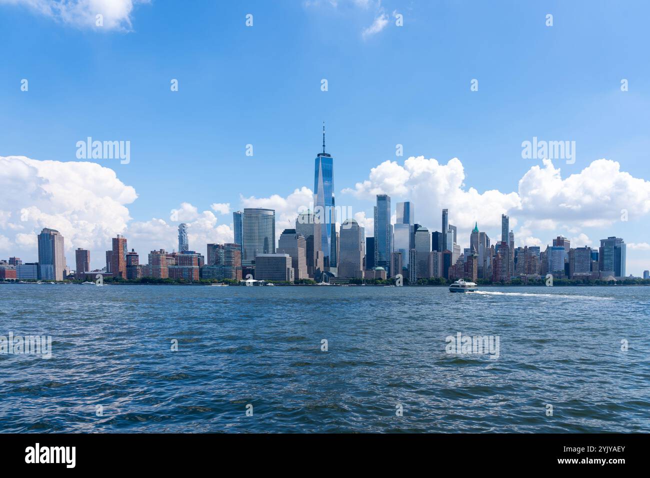 Skyline del centro di Manhattan visto da Jersey City, New Jersey, Stati Uniti. Foto Stock