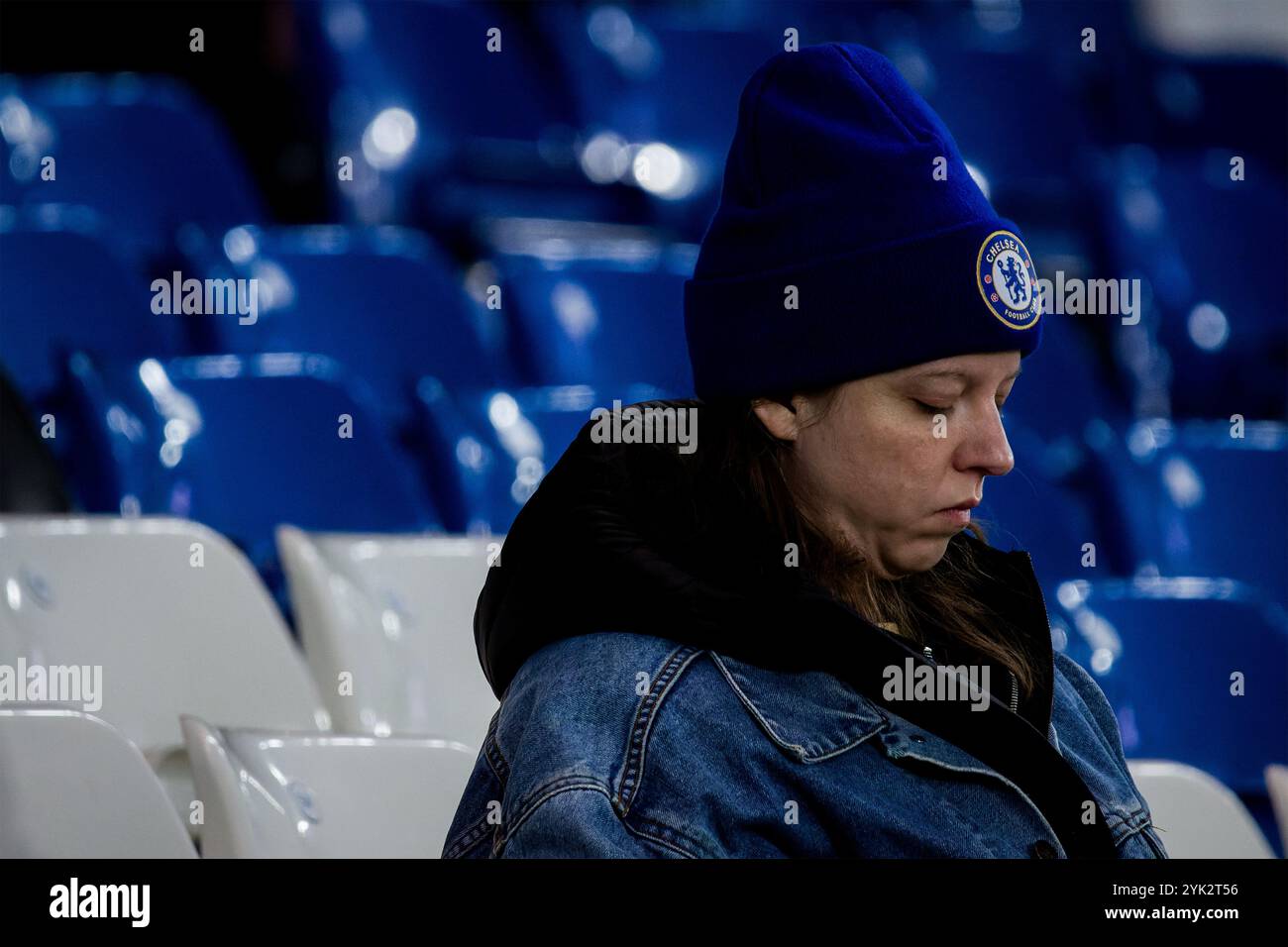 Londra, Regno Unito. 16 novembre 2024. Londra, Inghilterra, 16 novembre 2024: Tifosi del Chelsea prima della partita della Womens Super League tra Chelsea e Manchester City allo Stamford Bridge di Londra, Inghilterra. (Pedro Porru/SPP) credito: SPP Sport Press Photo. /Alamy Live News Foto Stock