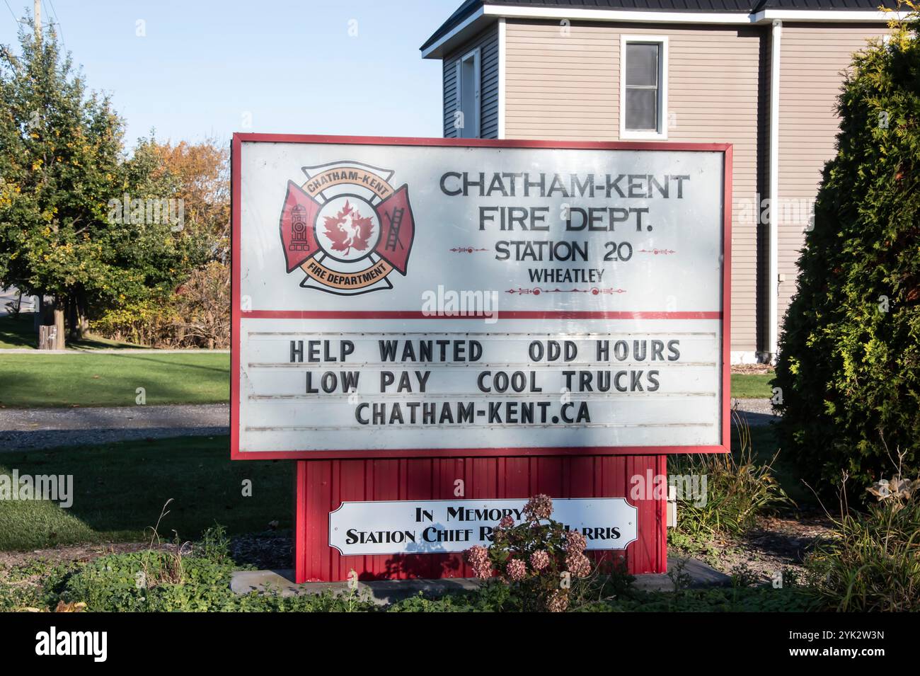 Cartello della stazione dei vigili del fuoco 20 su Talbot Road a Wheatley, Ontario, Canada Foto Stock