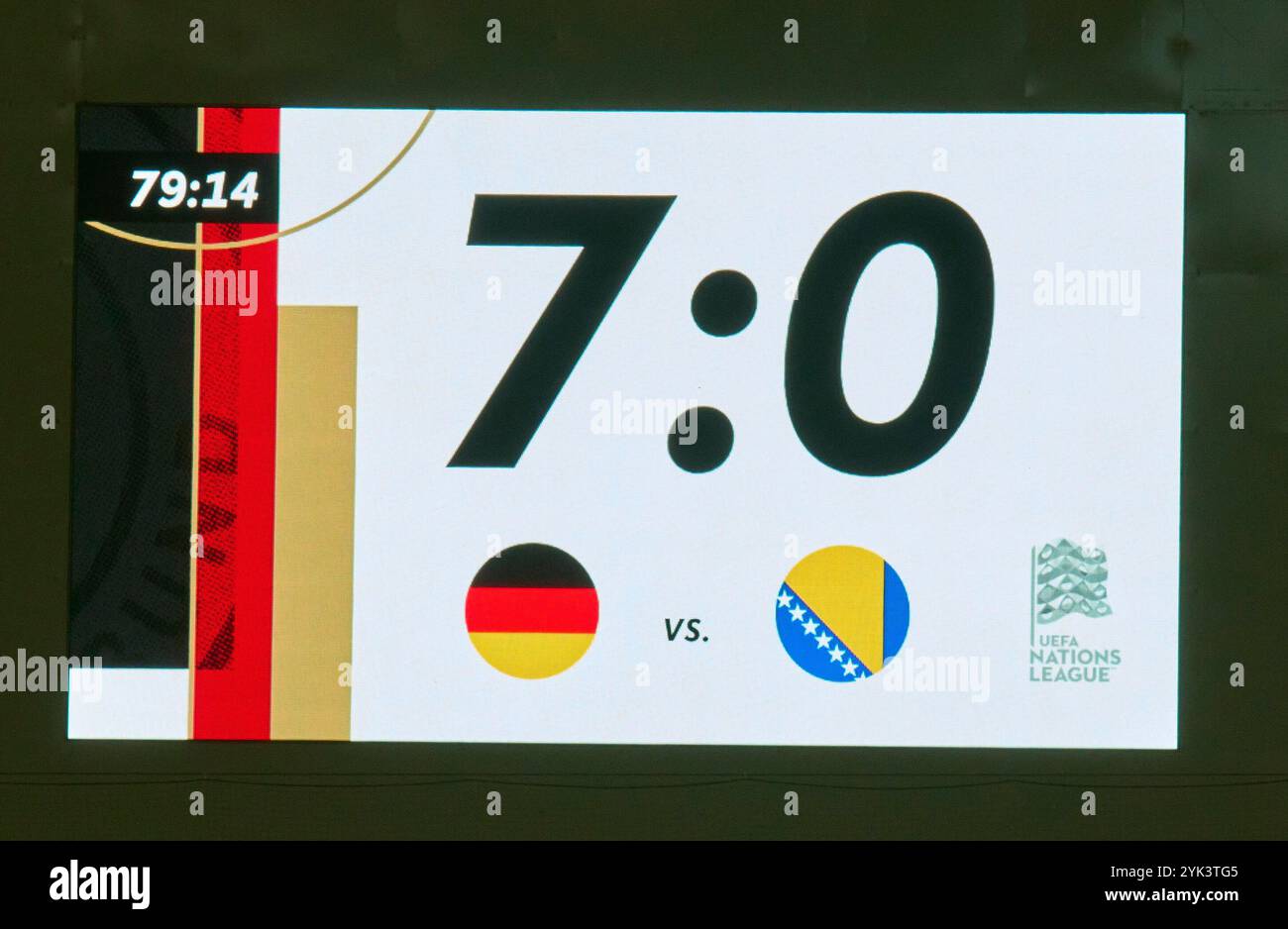 Friburgo, Germania. 16 novembre 2024. Tabellone, schermo, tabellone, digitale, LED, display, monitor, risultato finale, anzeigetafel, Endergebnis, Ergebnis, Anzeige, nella partita di UEFA Nations League 2024 GERMANIA - BOSNIA ERZEGOVINA nella stagione 2024/2025 al 16 novembre 2024 a Friburgo, Germania. Fotografo: ddp Images/STAR-Images credito: ddp media GmbH/Alamy Live News Foto Stock