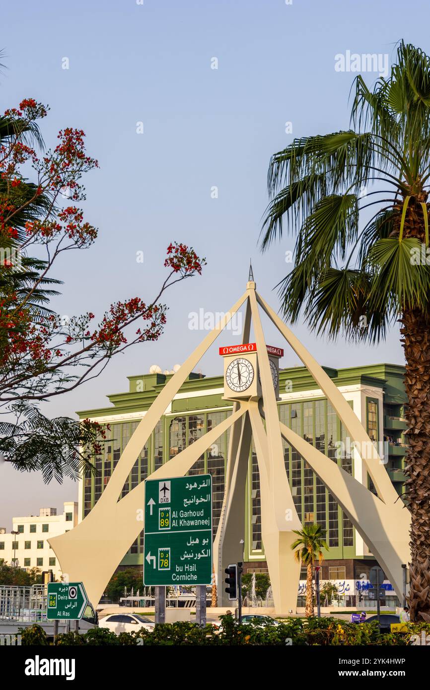 Torre dell'orologio Deira. Un famoso punto di riferimento nella città di Dubai, negli Emirati Arabi Uniti Foto Stock