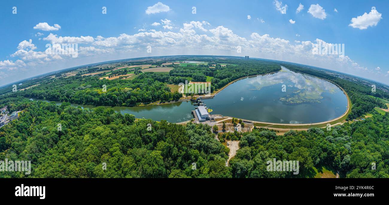 Veduta aerea del distretto di Lauingen di Faimingen e del Donauried nella Svevia bavarese intorno allo sbarramento del Danubio Foto Stock