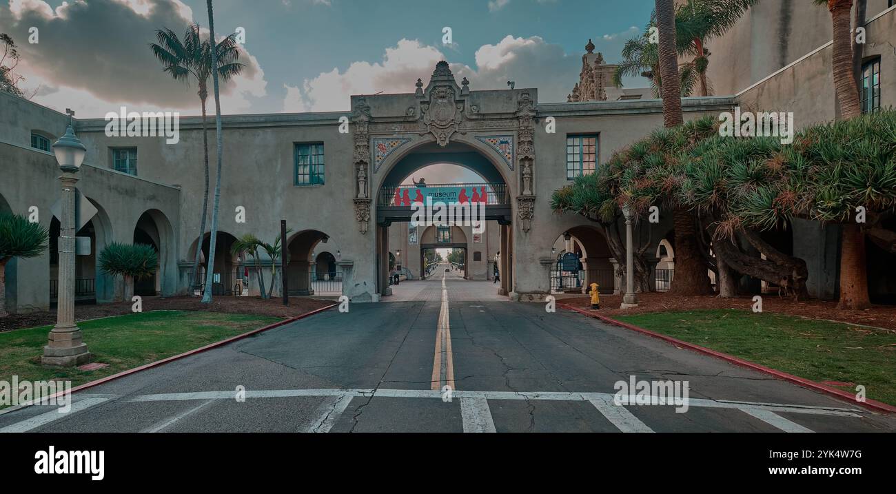Il Museum of Us è un museo di antropologia situato nel California Quadrangle Balboa Park, San Diego, California, Stati Uniti. Foto Stock