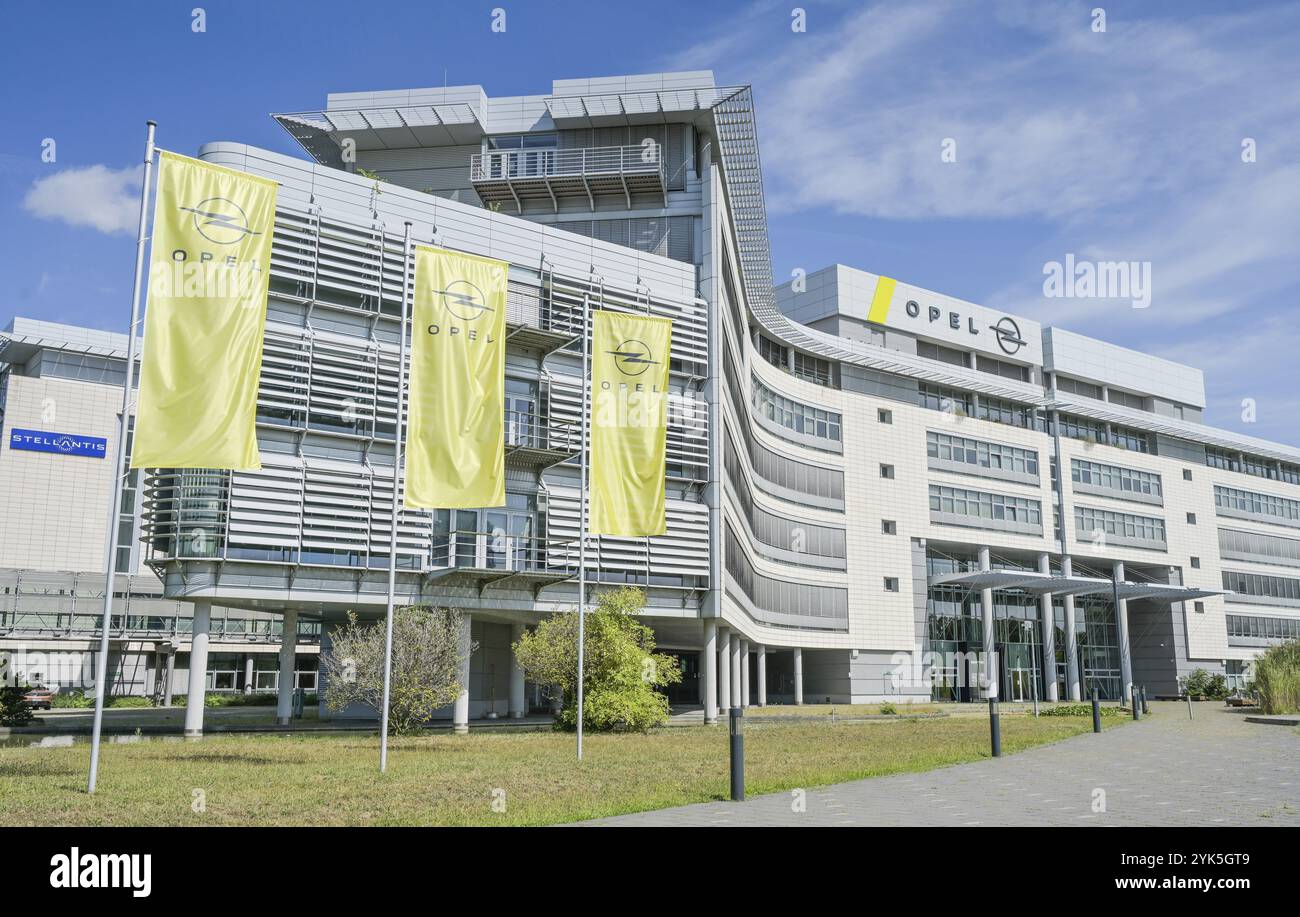 Adam Opel House, sede centrale, Opel Plant, Rugbyring, Friedrich-Lutzmann-Ring, Ruesselsheim, Assia, Germania, Europa Foto Stock